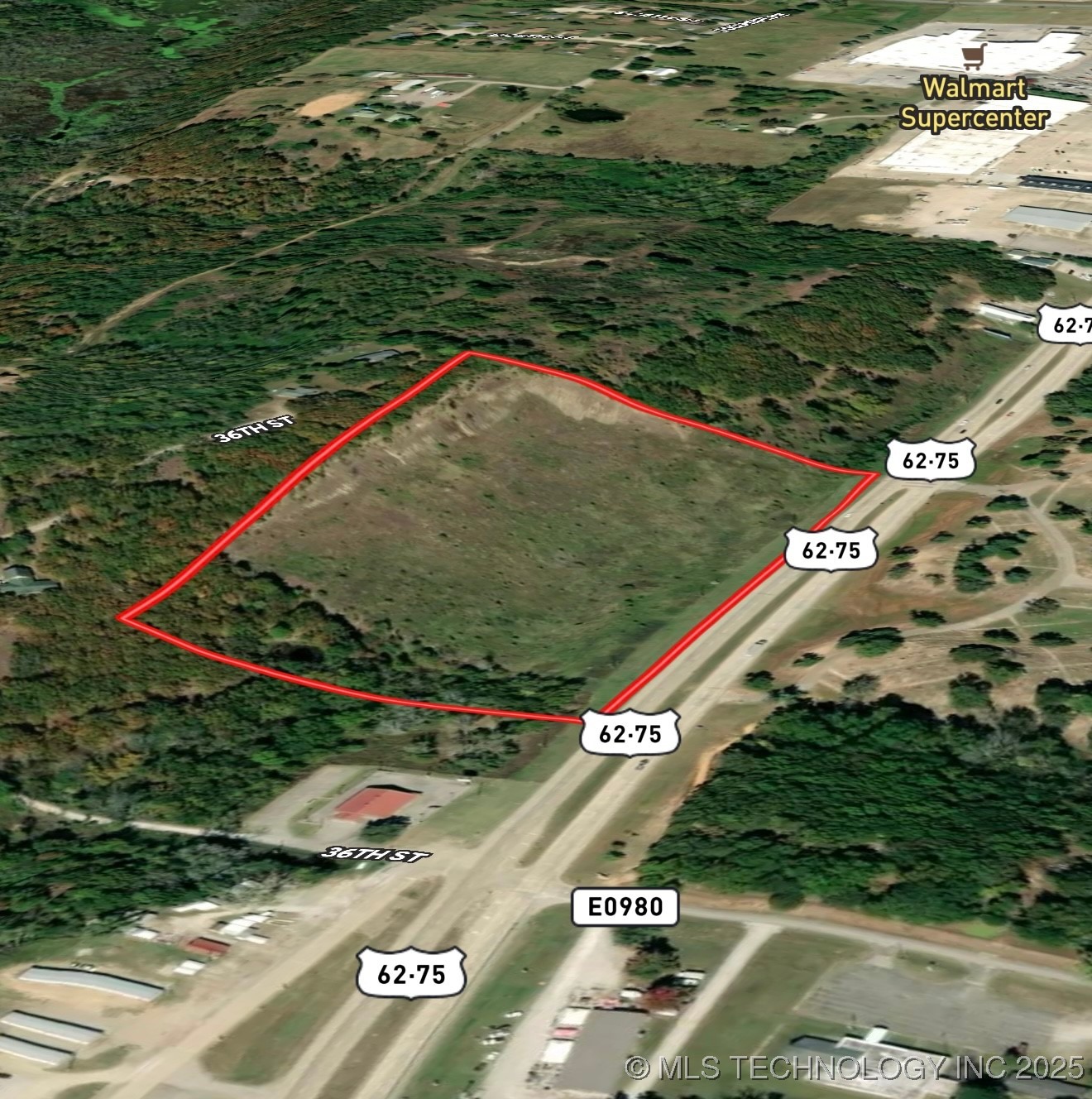 Hwy 75 Property Photo 4