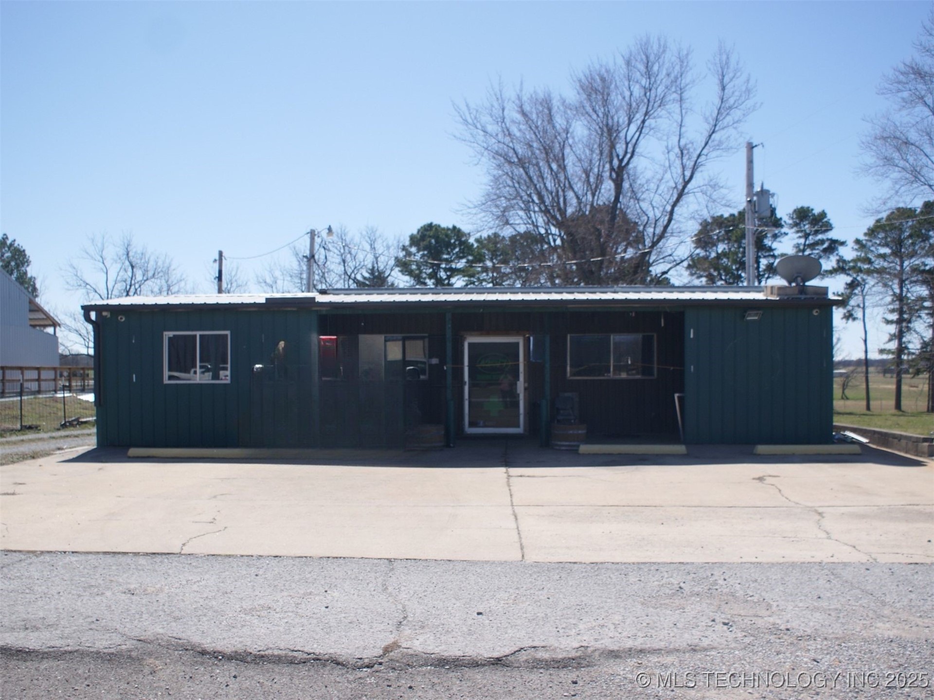 1011 E Tulsa Avenue Property Photo