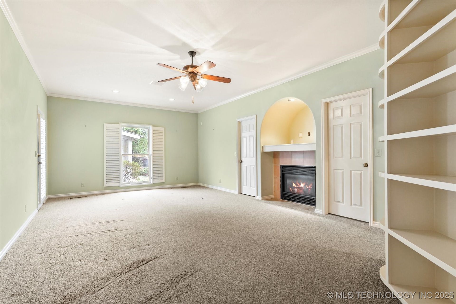 11227 S Vandalia Avenue Property Photo 8