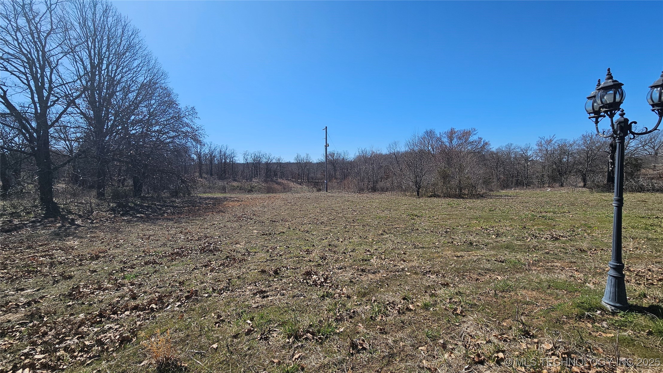 19120 Dripping Springs Road Property Photo 11