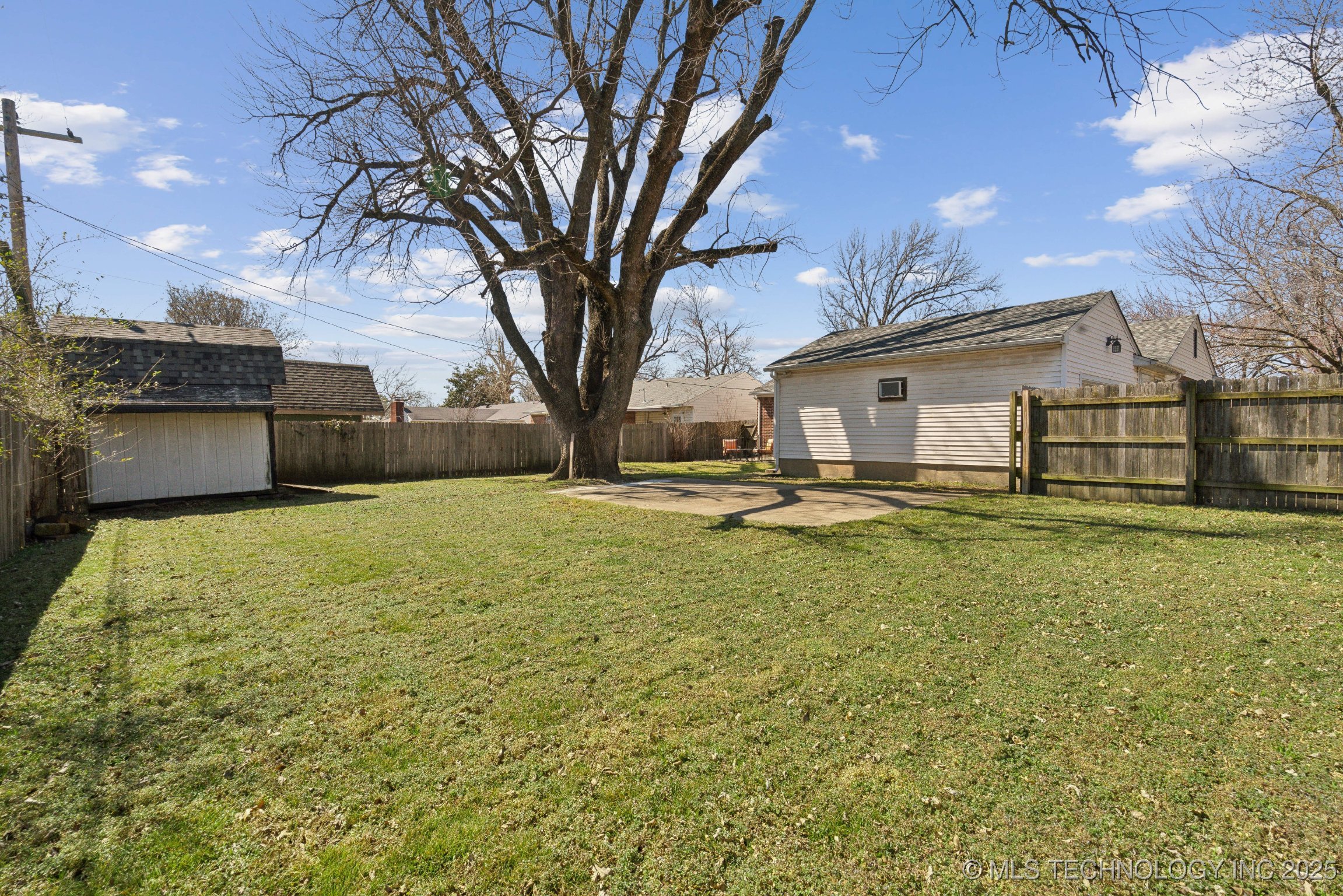 2503 S Pittsburg Avenue Property Photo 27