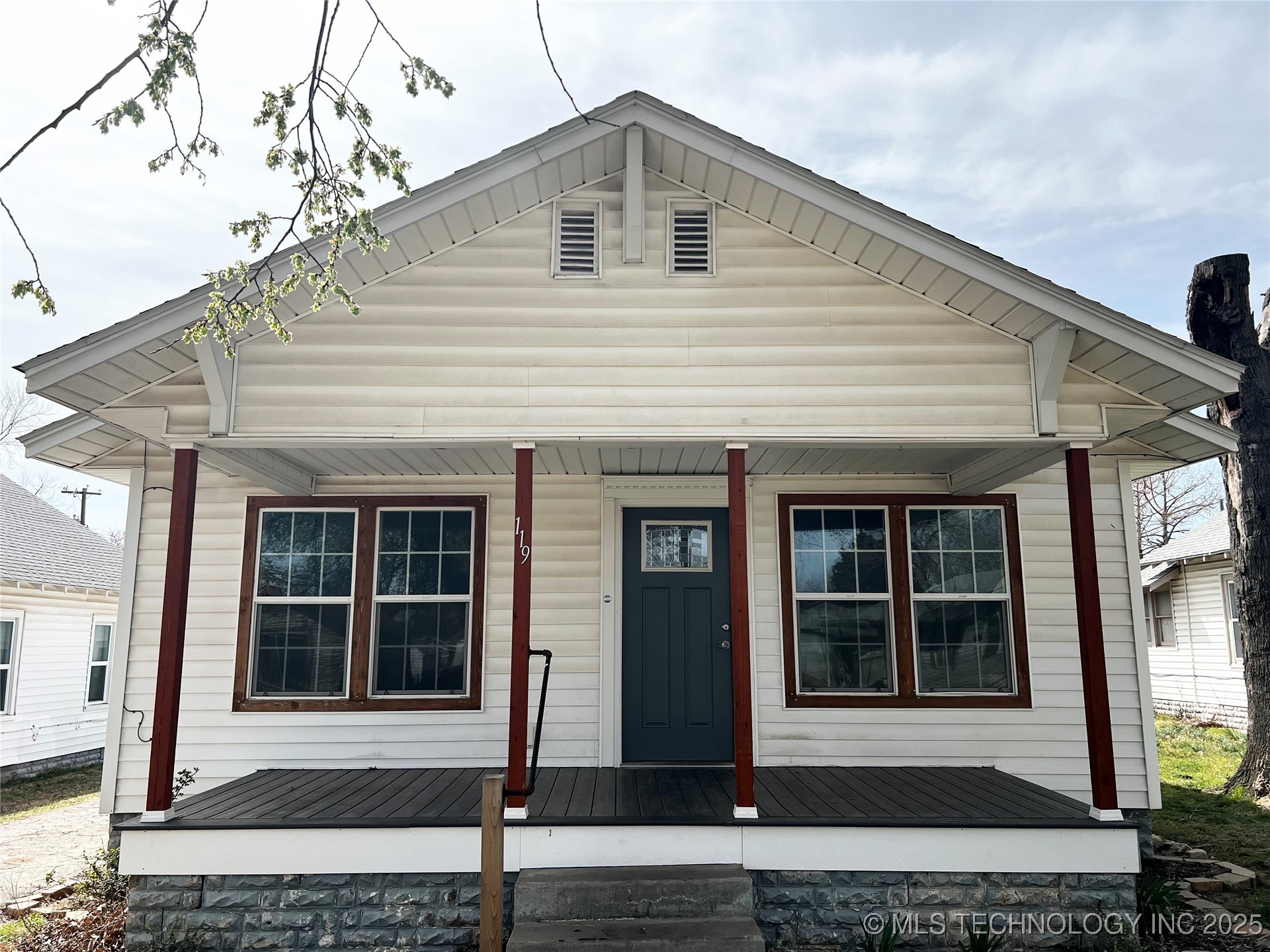 119 Carson Avenue Property Photo