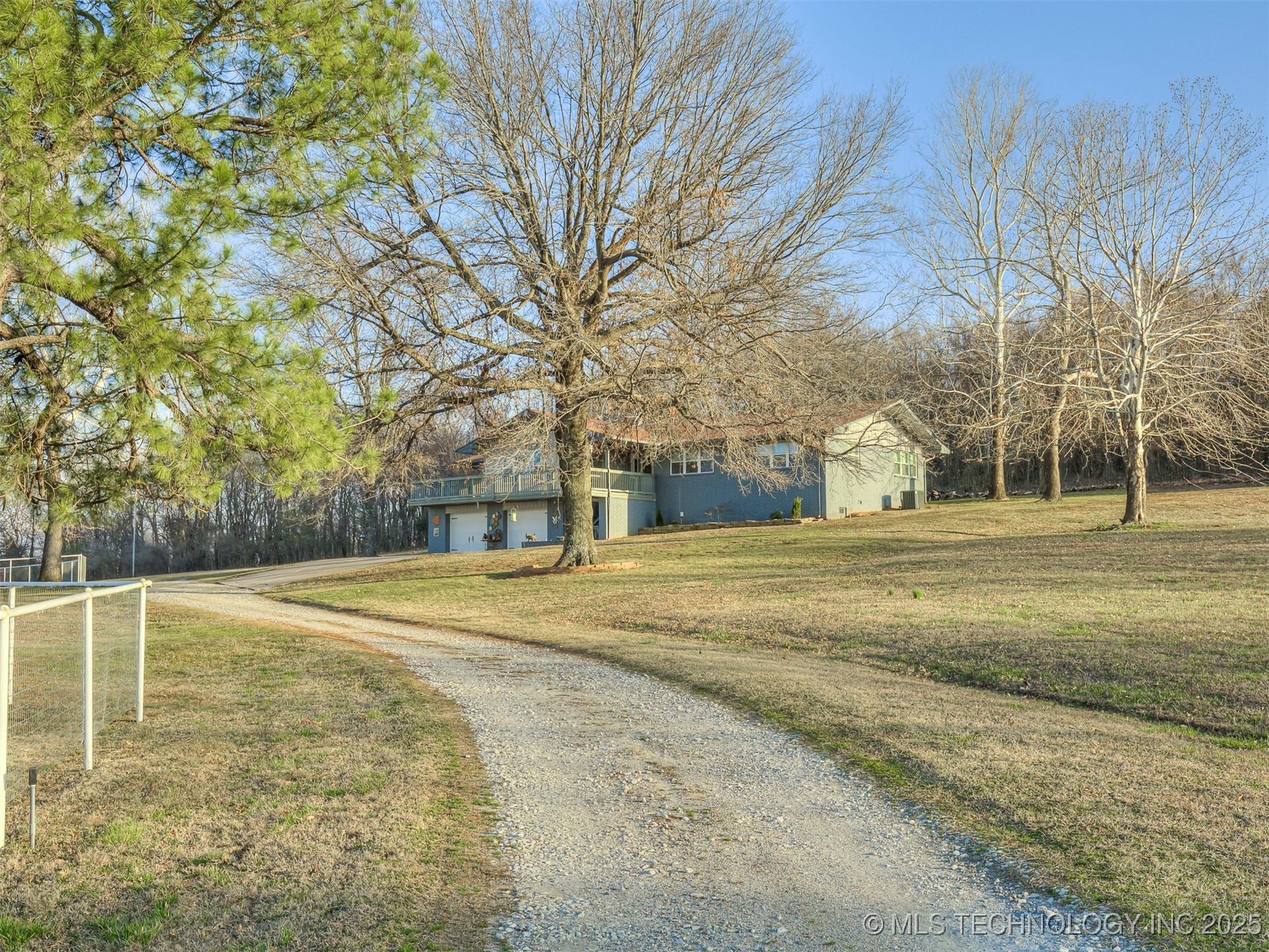 5320 S 45th Street E Property Photo 1