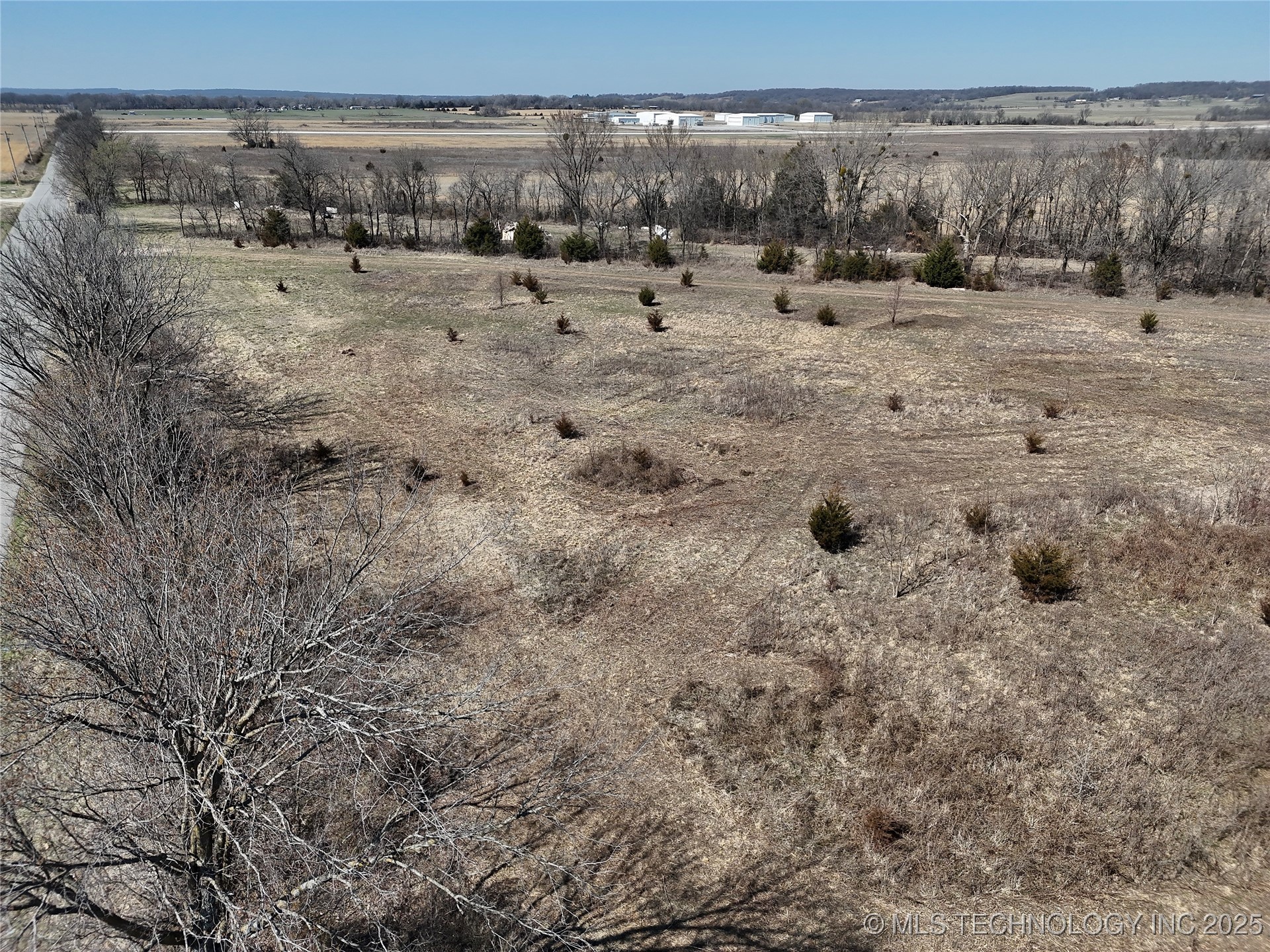 4490 Road Property Photo