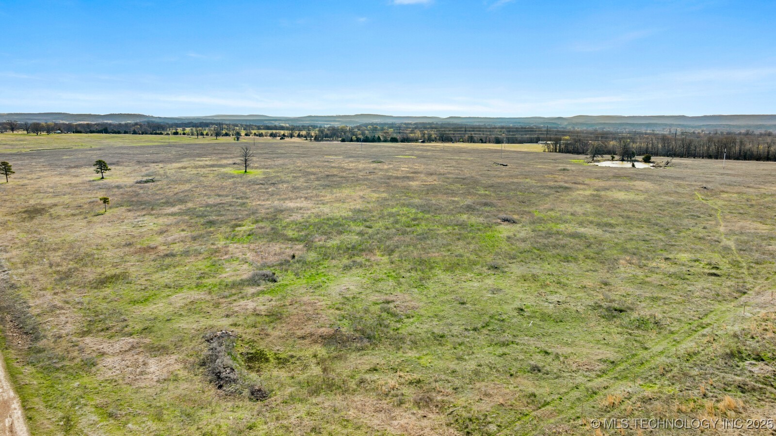 20511 S 610 Road Property Photo 8