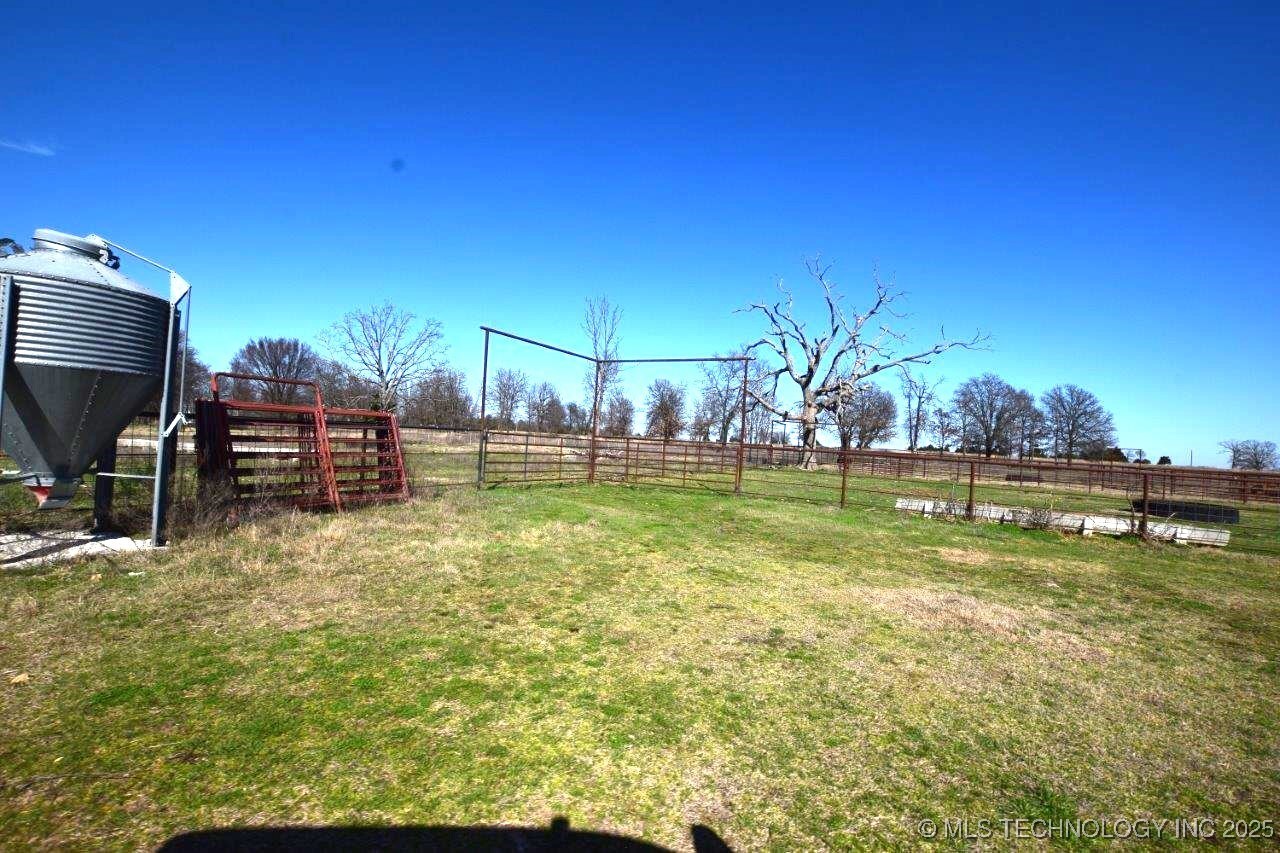 20511 S 610 Road Property Photo 38