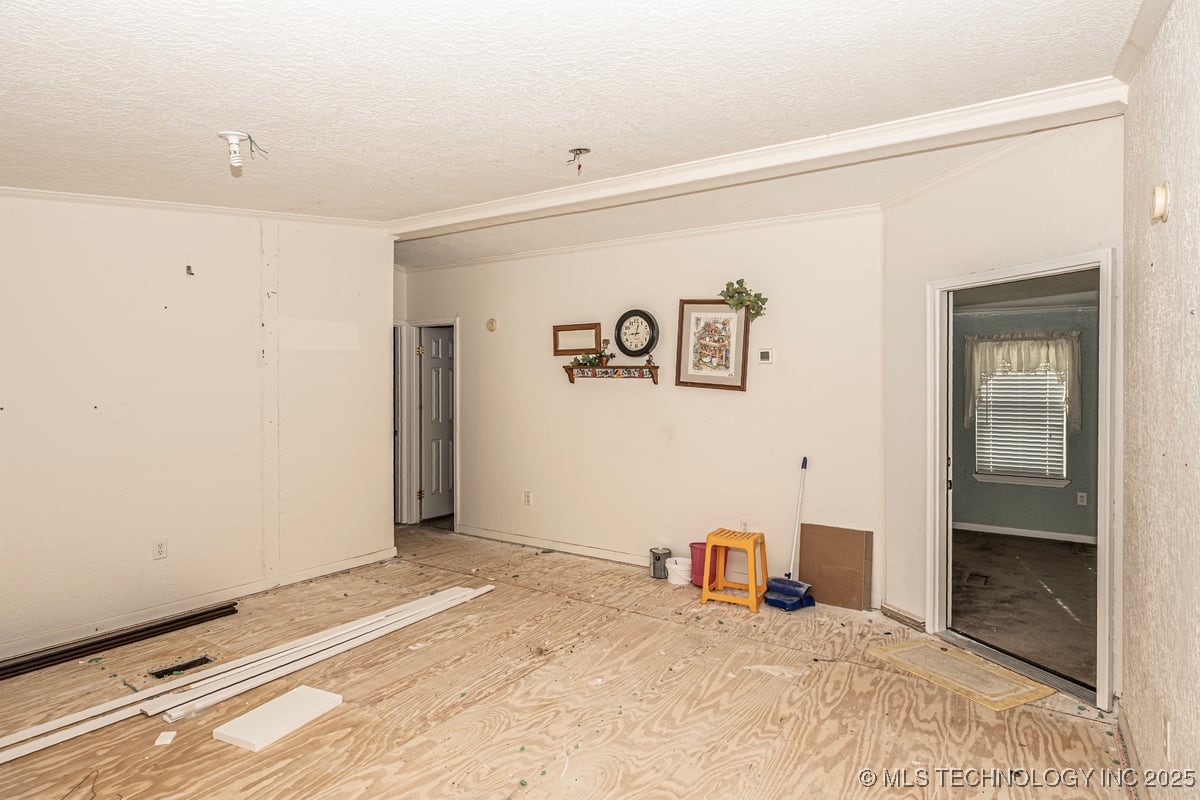 3703 Duncan Lake Road Property Photo 7