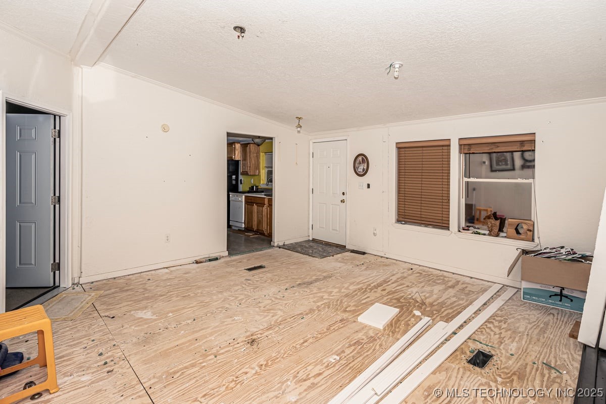3703 Duncan Lake Road Property Photo 8