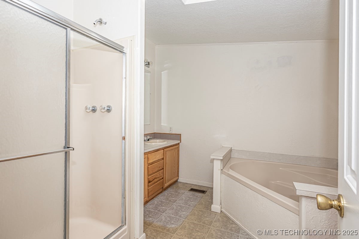 3703 Duncan Lake Road Property Photo 15