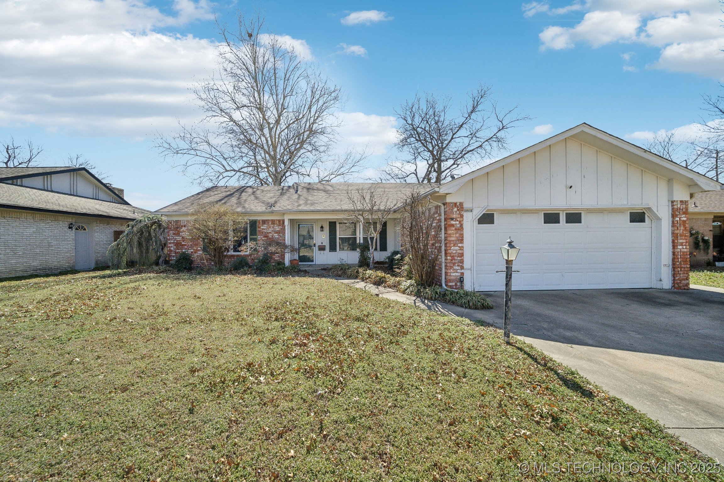 10918 E 29th Street Property Photo