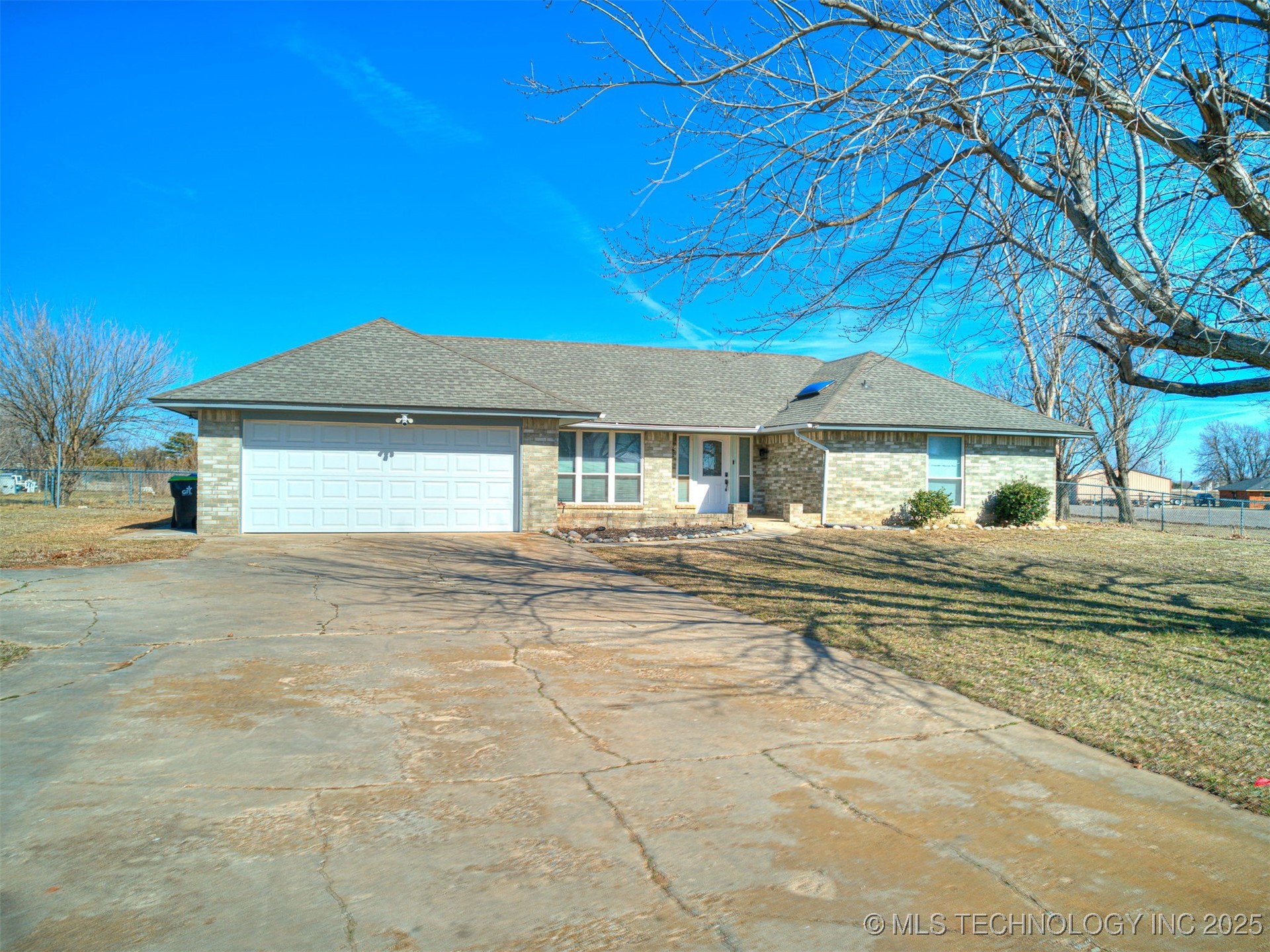 Canadian County Real Estate Listings Main Image