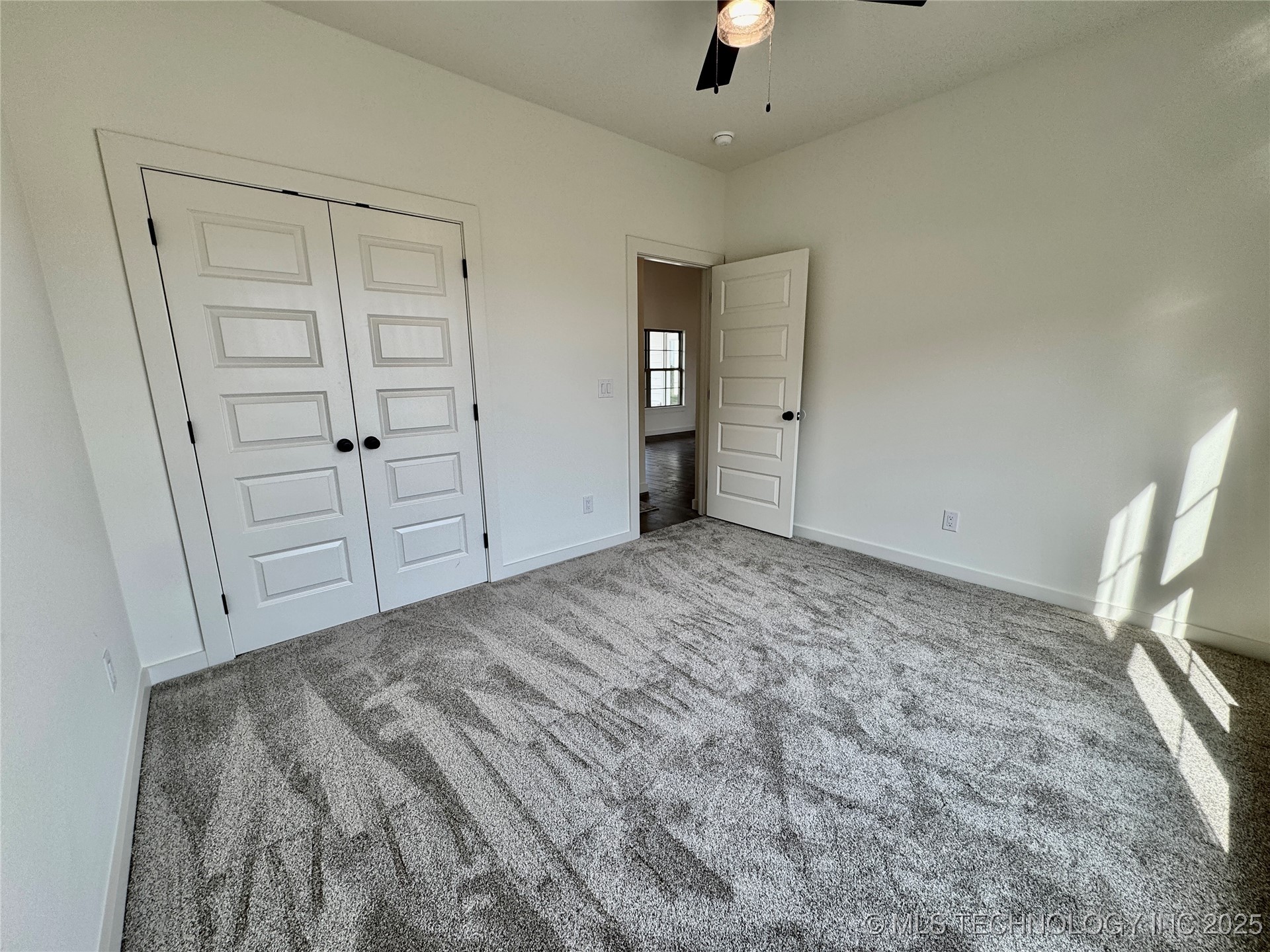 20105 E 36th Place S Property Photo 32