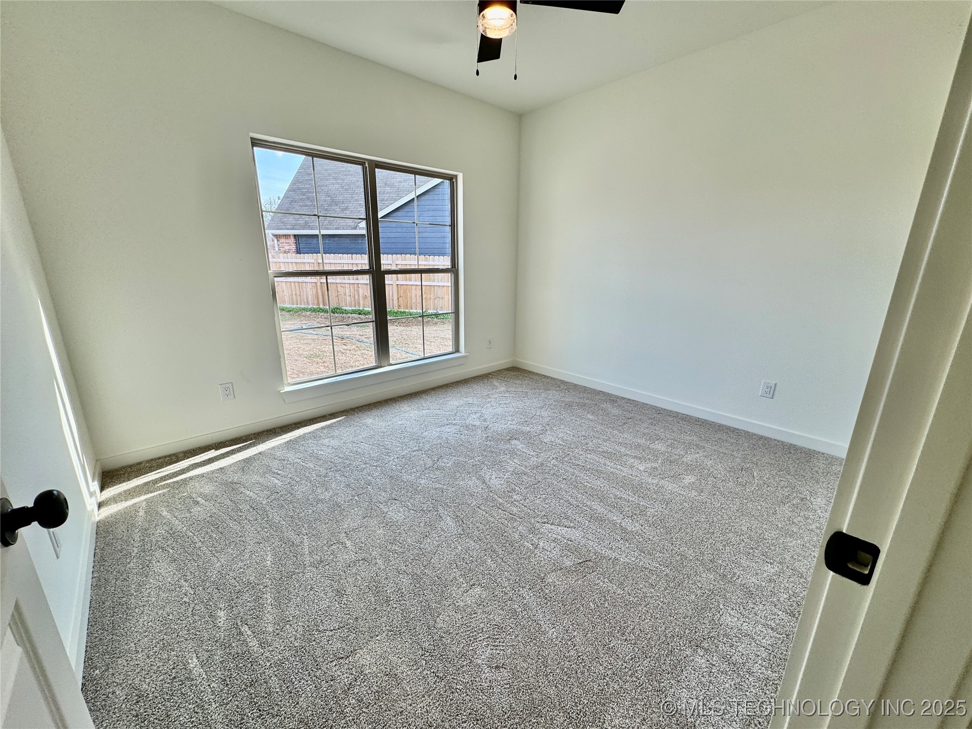 20105 E 36th Place S Property Photo 33