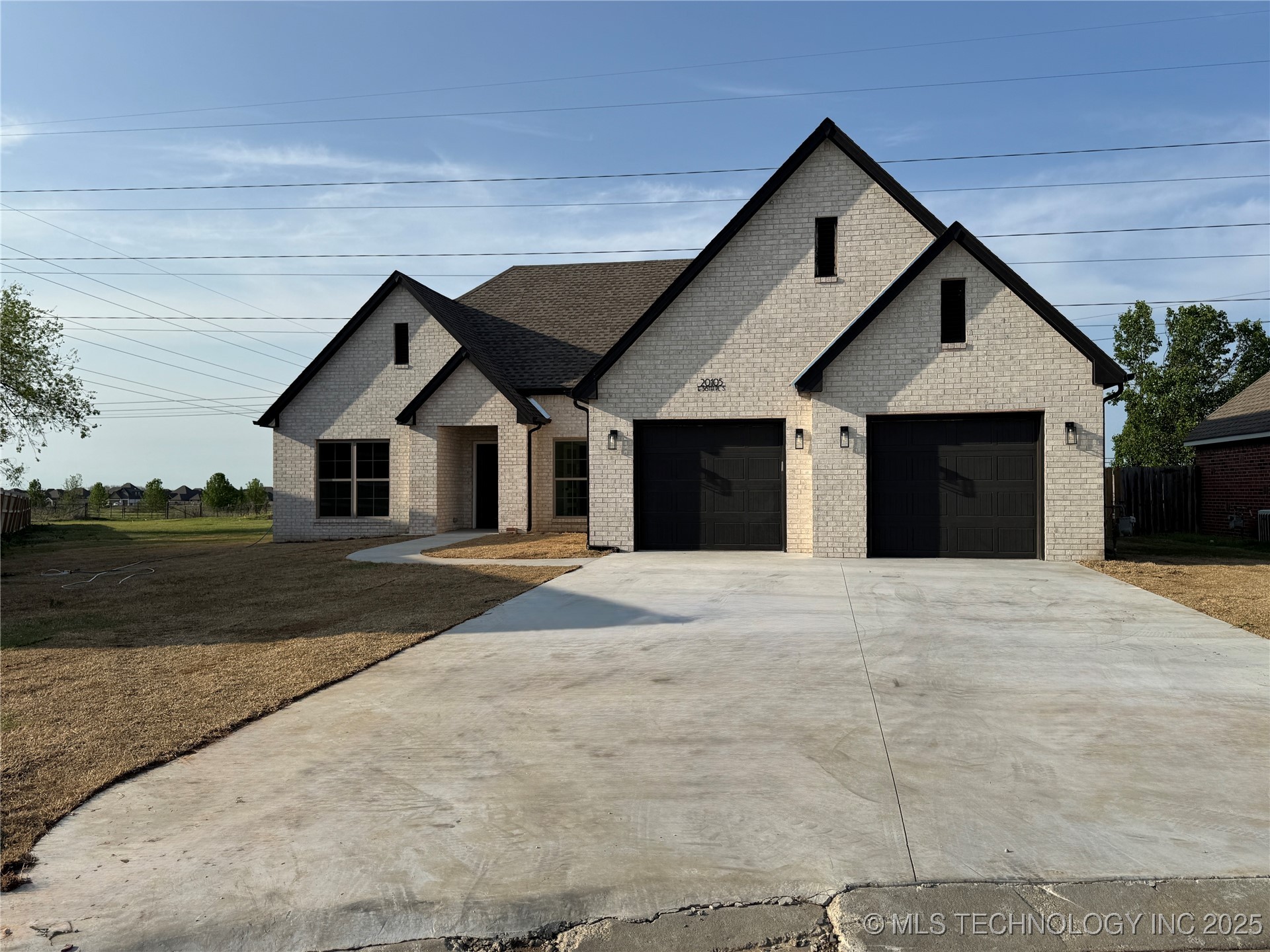20105 E 36th Place S Property Photo 46