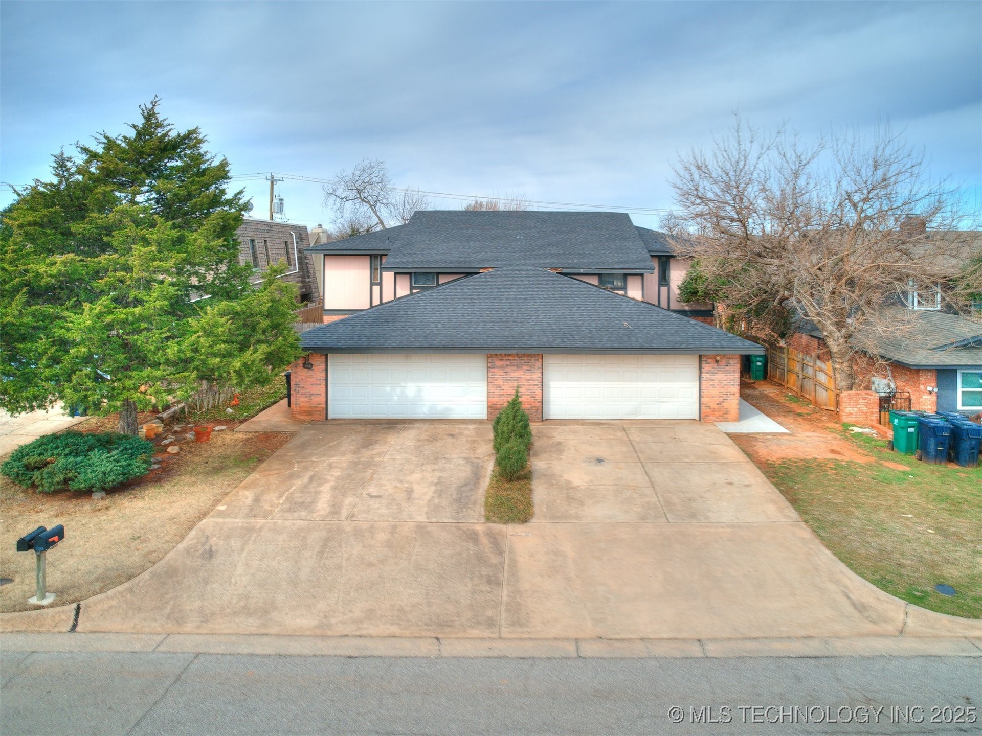 7215 Edenborough Drive Property Photo 5