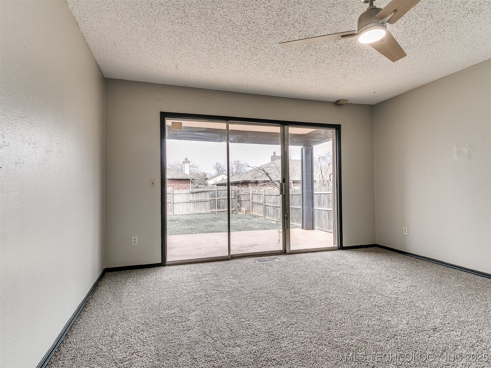 7215 Edenborough Drive Property Photo 21