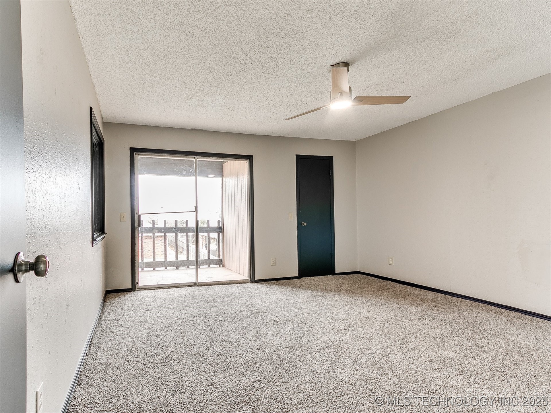 7215 Edenborough Drive Property Photo 30