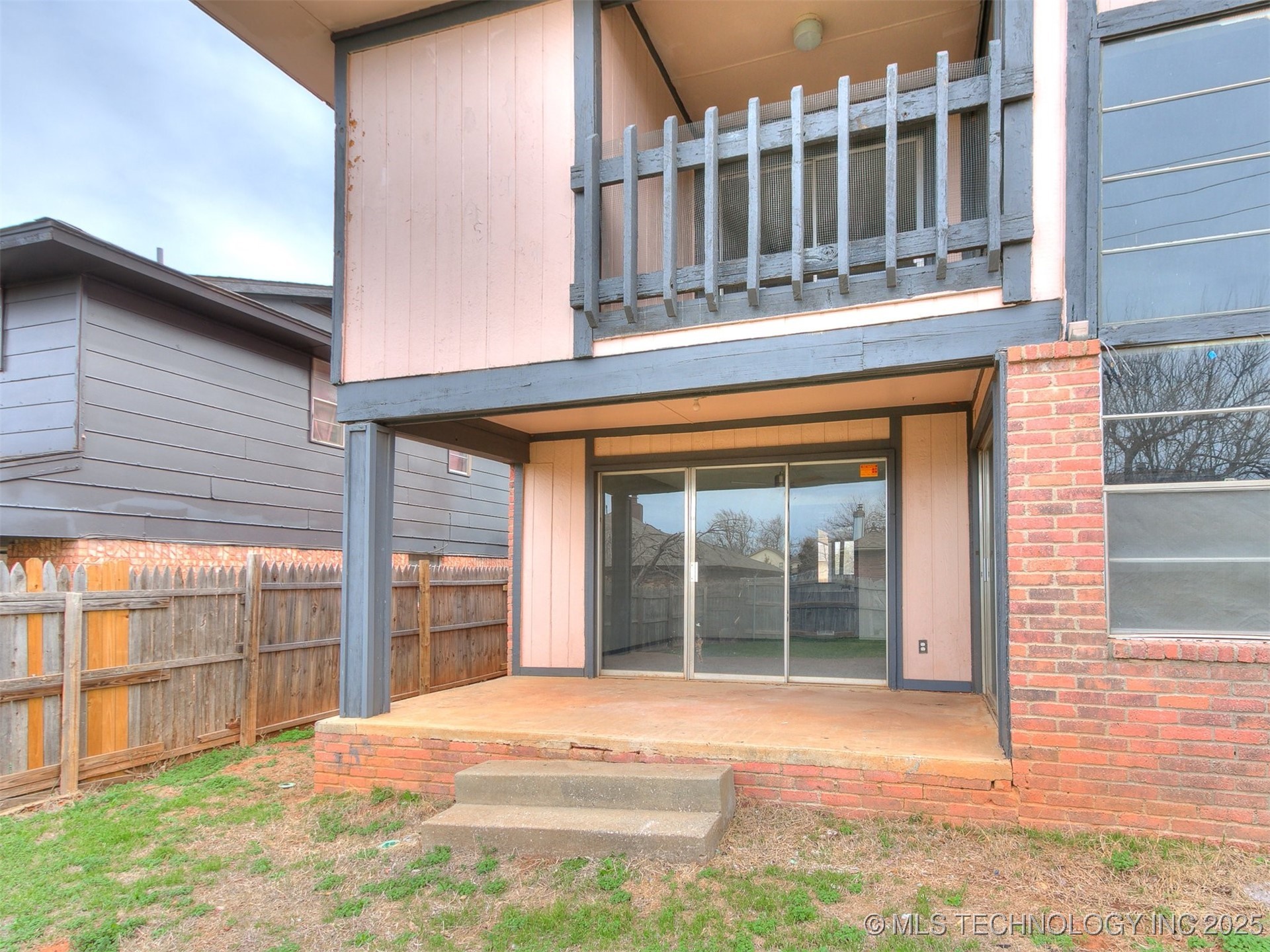 7215 Edenborough Drive Property Photo 35