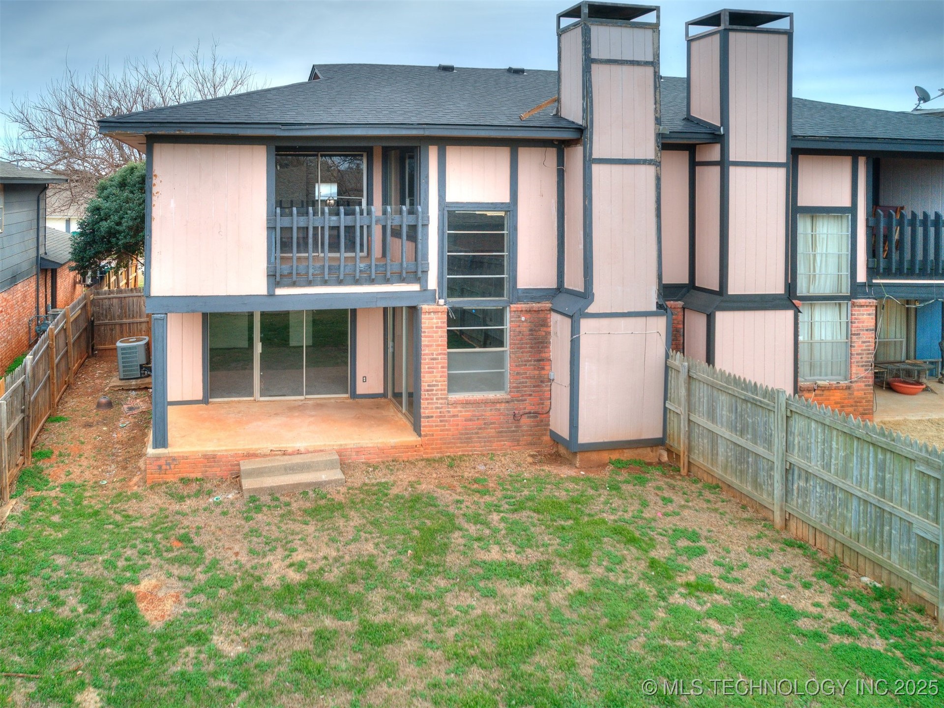 7215 Edenborough Drive Property Photo 38