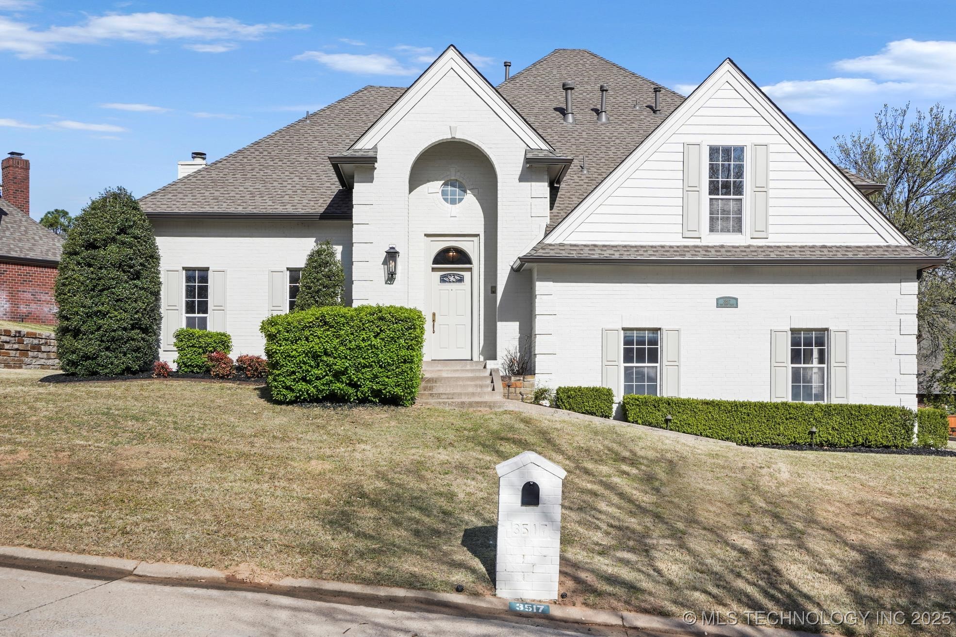 3517 102nd Place Property Photo 1