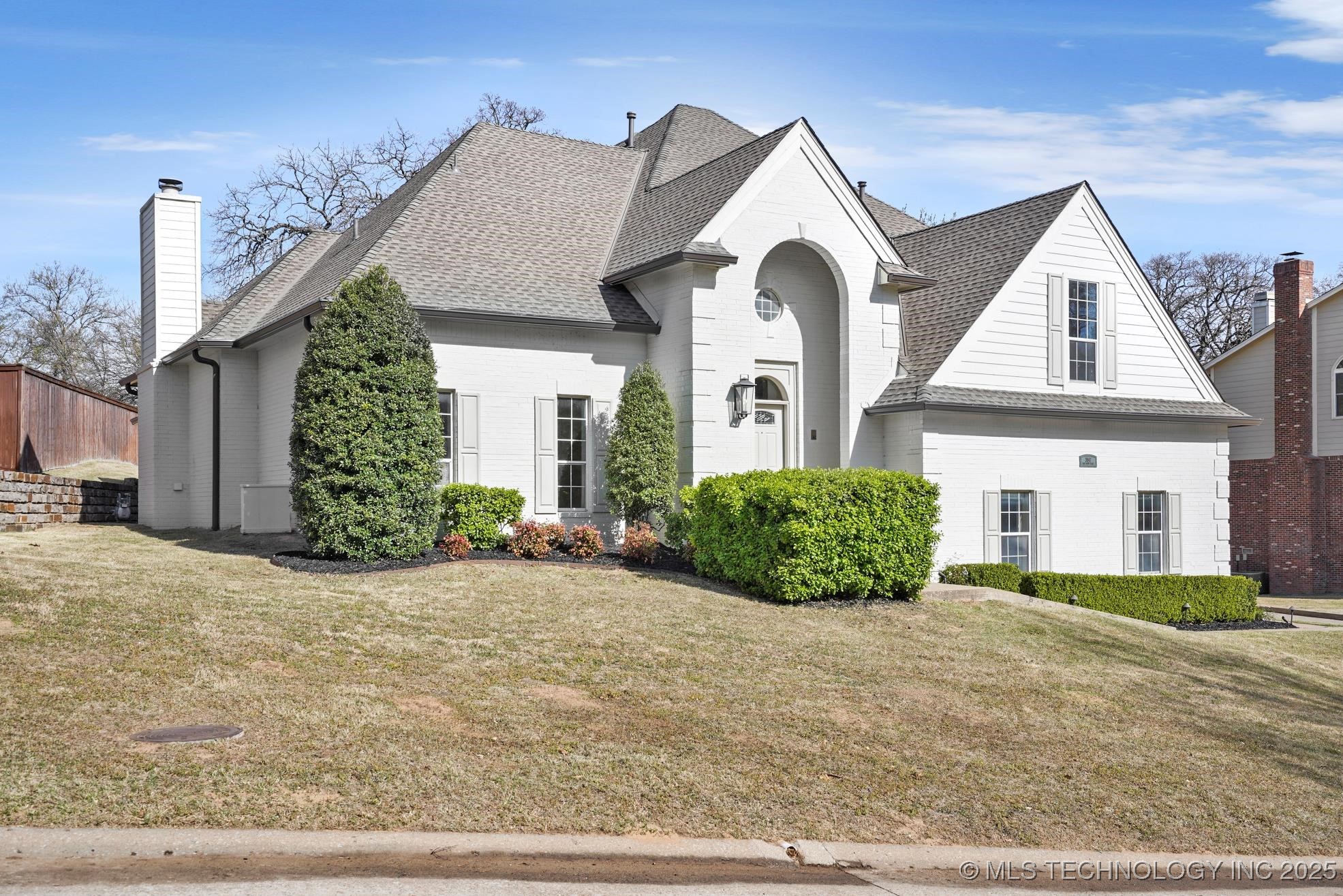 3517 102nd Place Property Photo 2