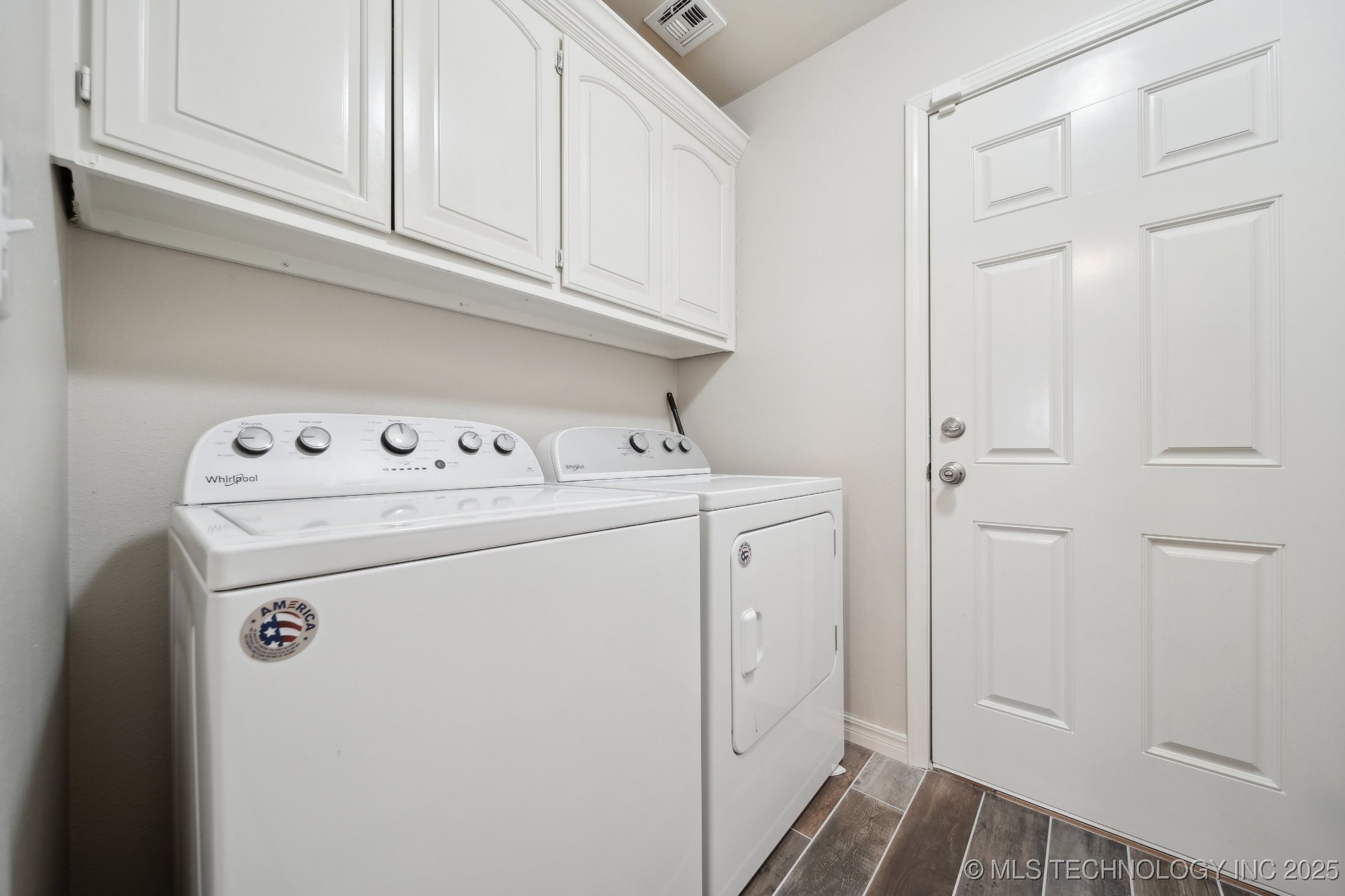 11251 S 276th East Avenue Property Photo 24