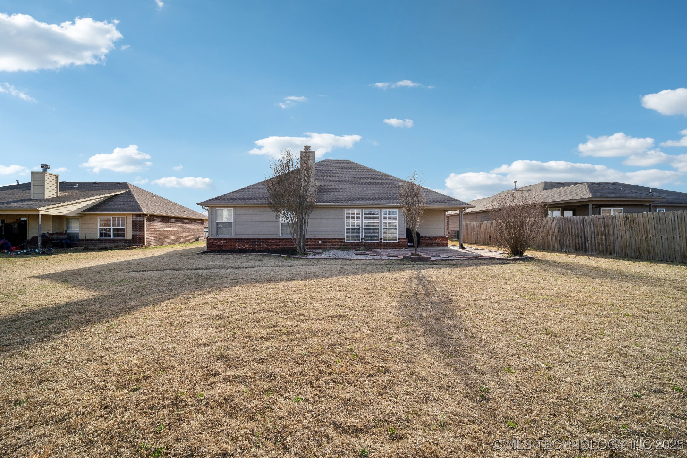 11251 S 276th East Avenue Property Photo 25