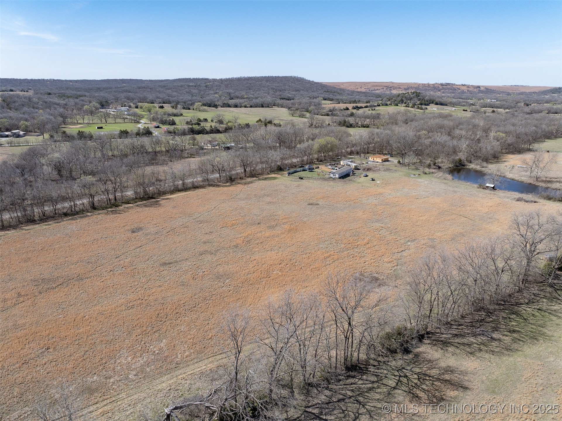 394208 W 2800 Road Property Photo 6