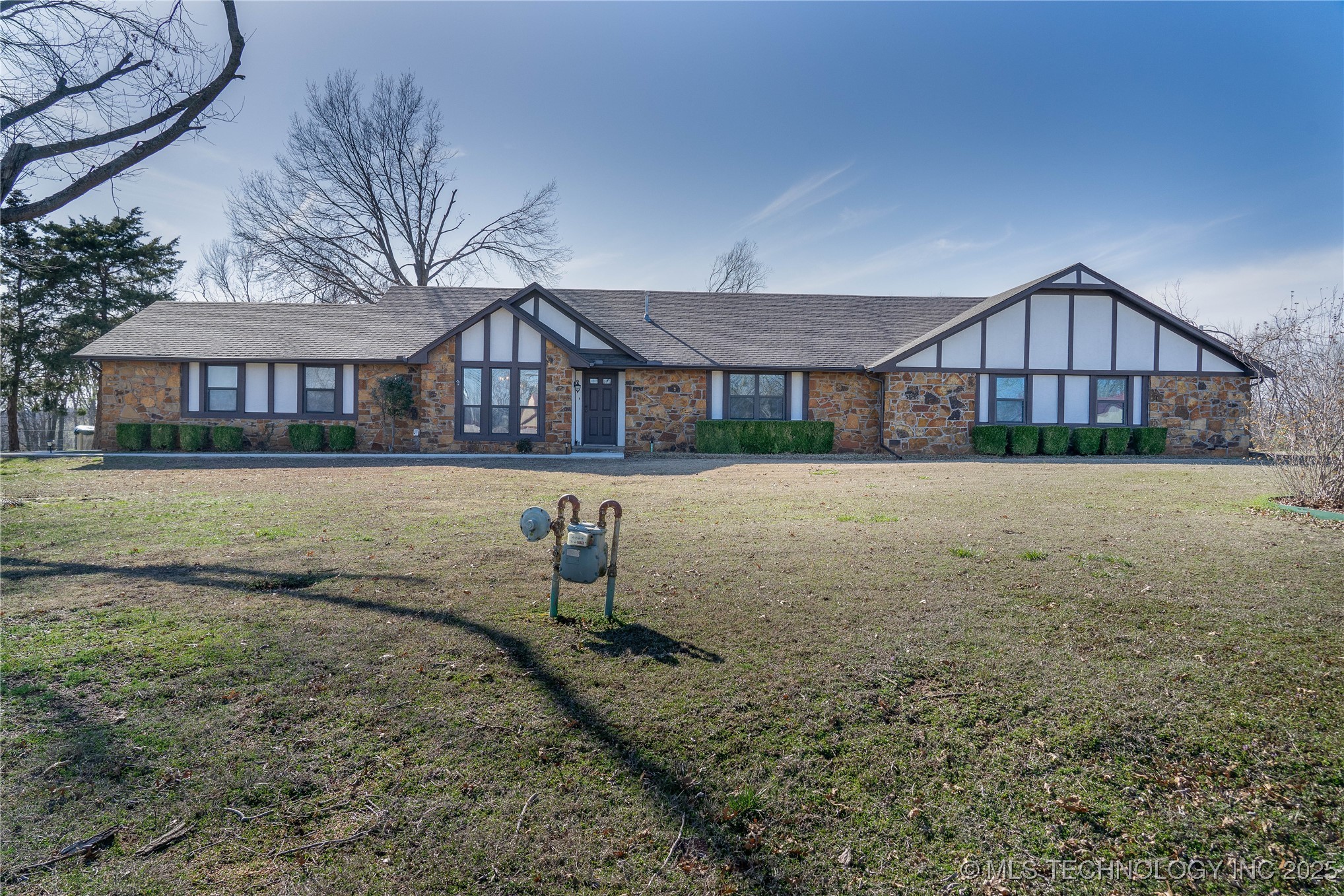 21707 S Winchester Court Property Photo