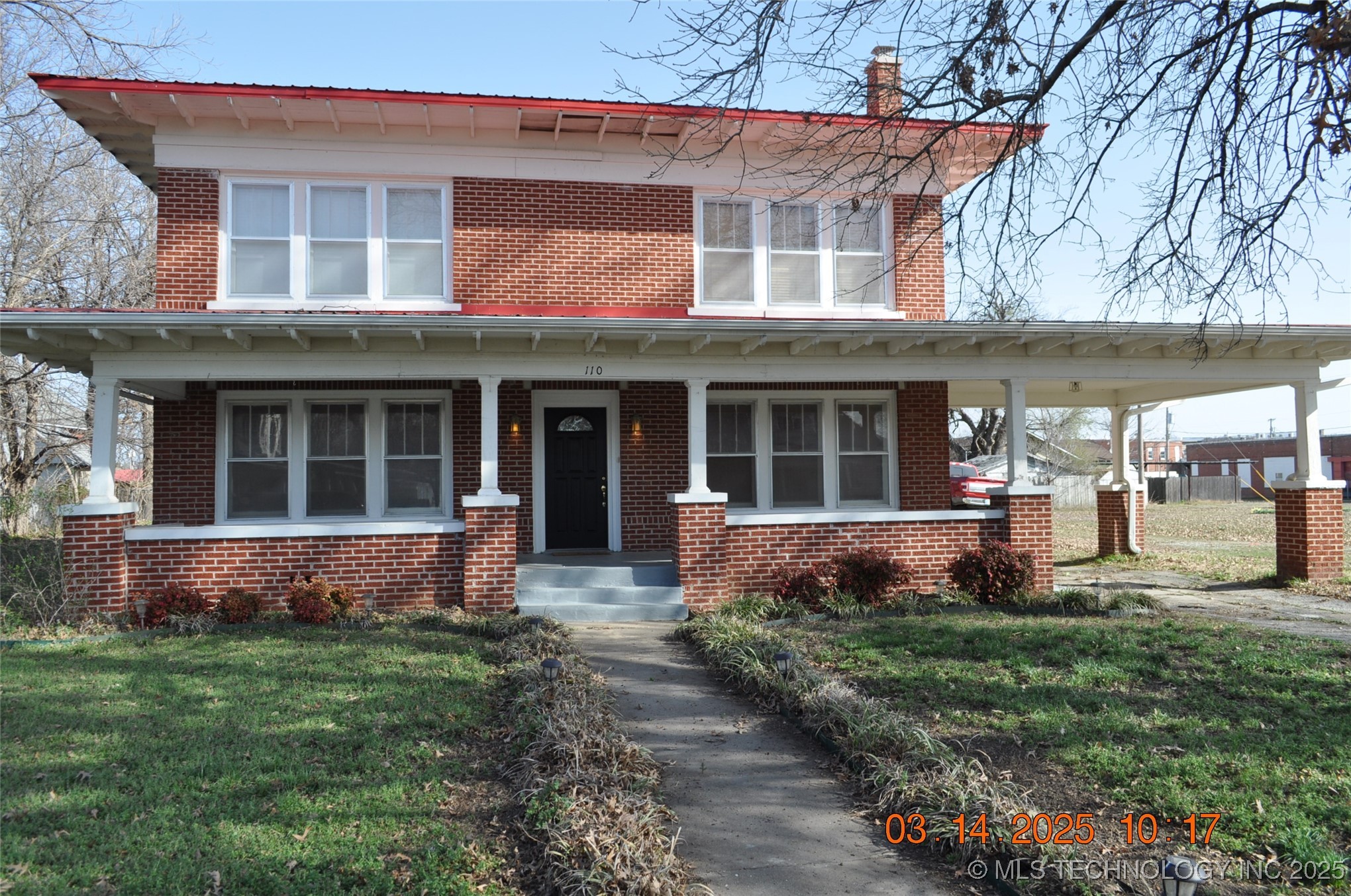 110 W 4th Street Property Photo