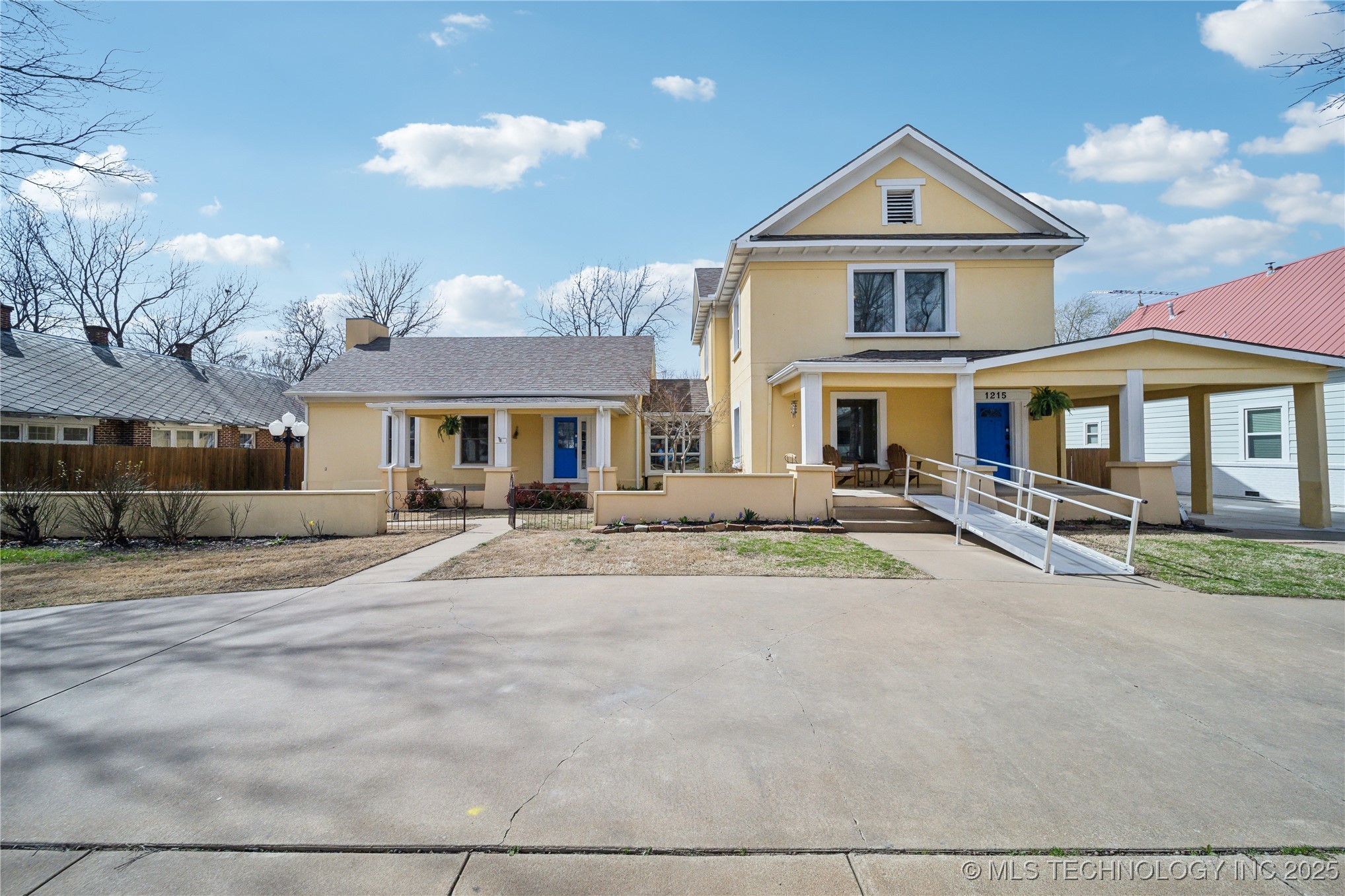 1215 S Keeler Avenue Property Photo