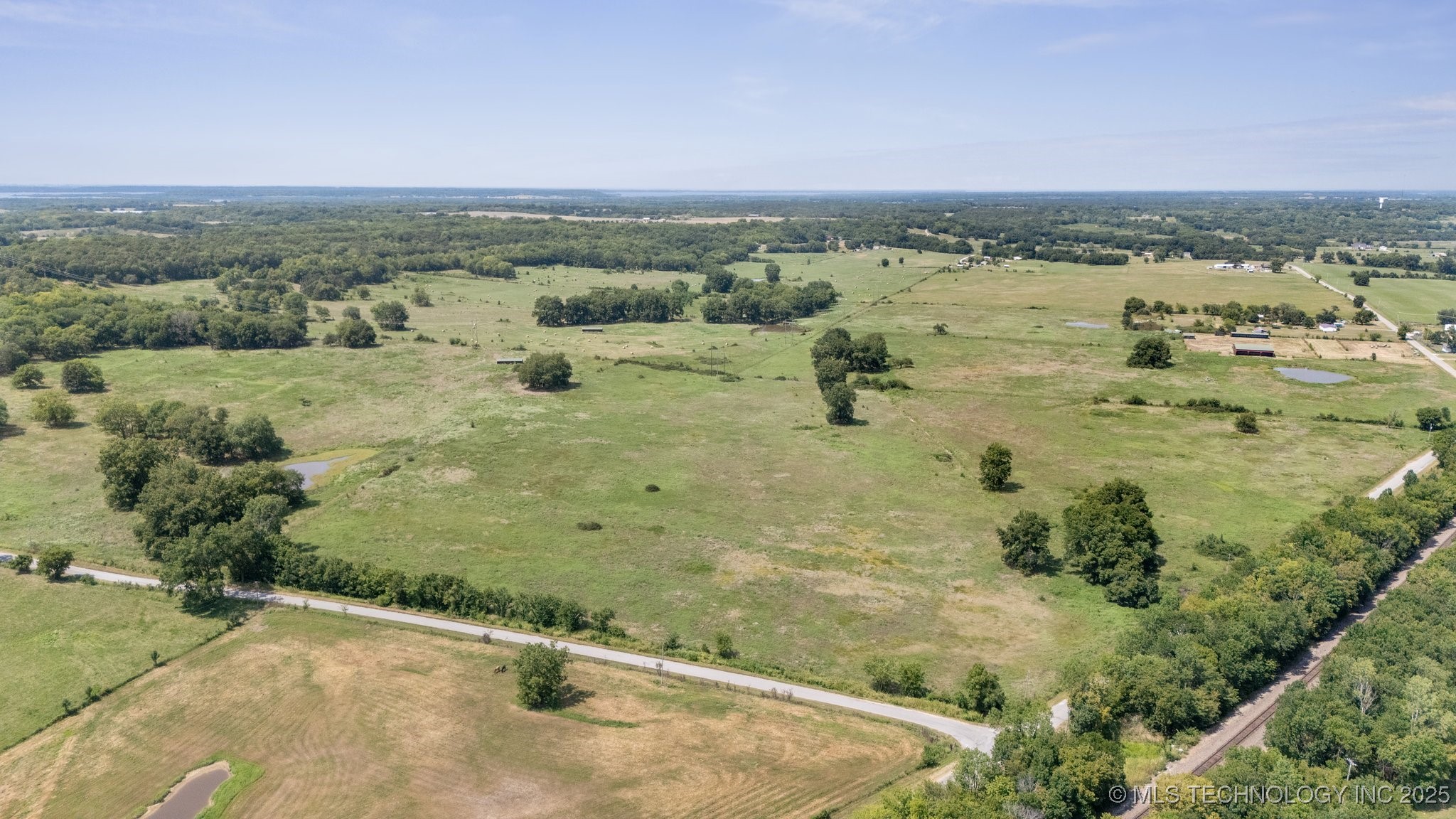 4190 Road Property Photo