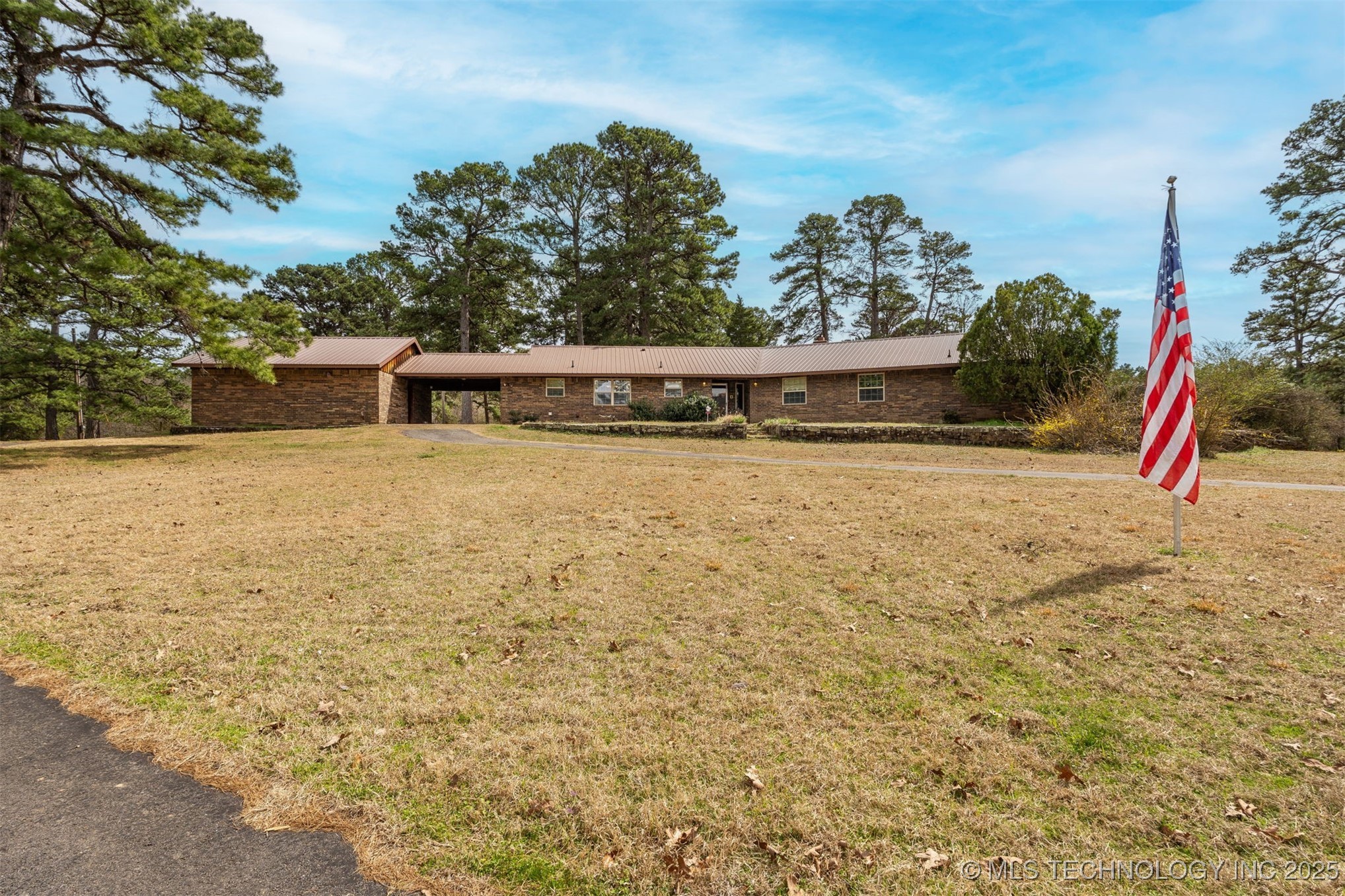 Poteau Real Estate Listings Main Image
