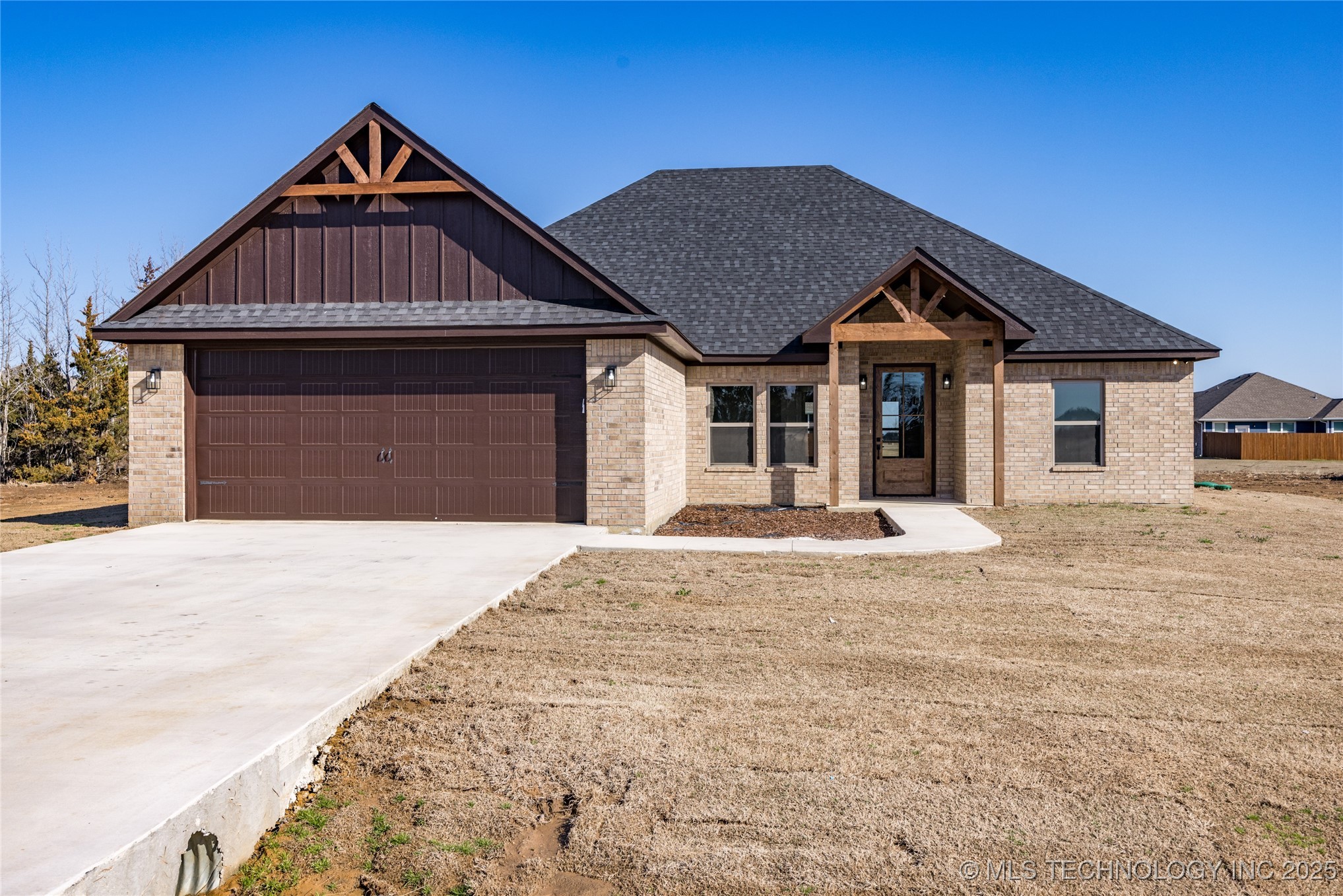 250 Maple Leaf Drive Property Photo