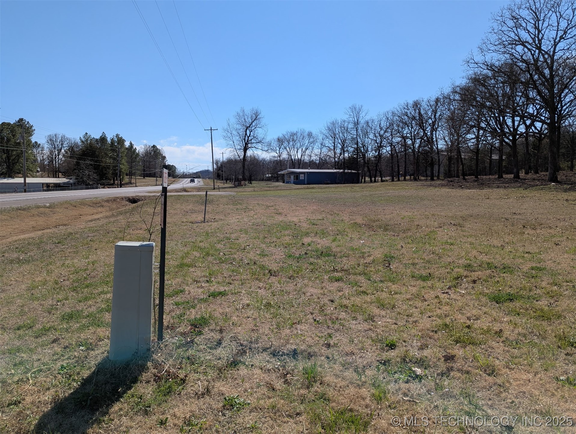 2358 Hwy 100 Property Photo 4