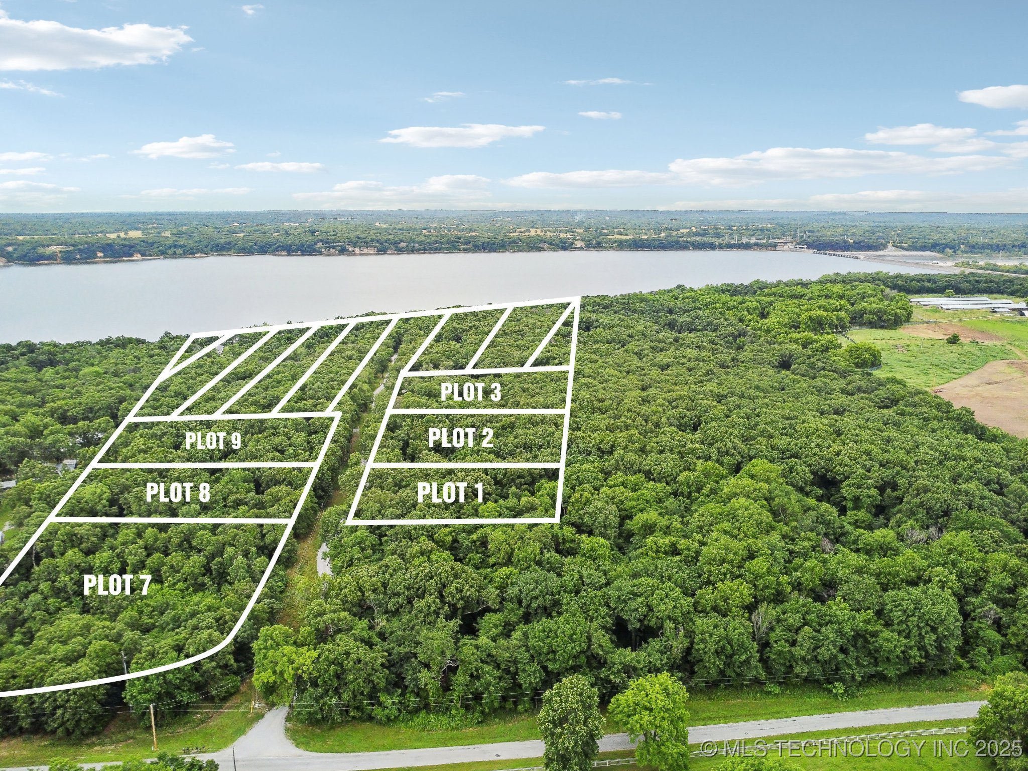 7 4401 Road Property Photo