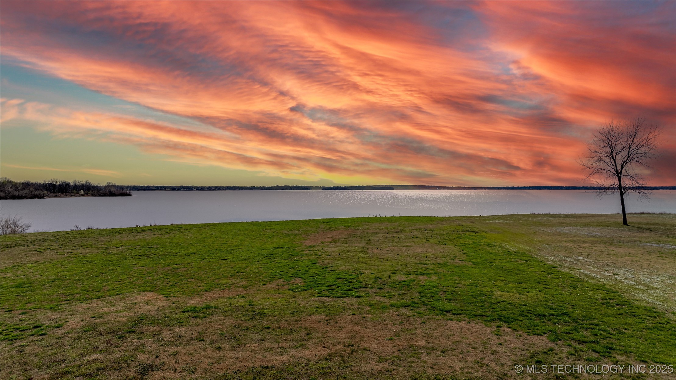 Sunset Circle Property Photo