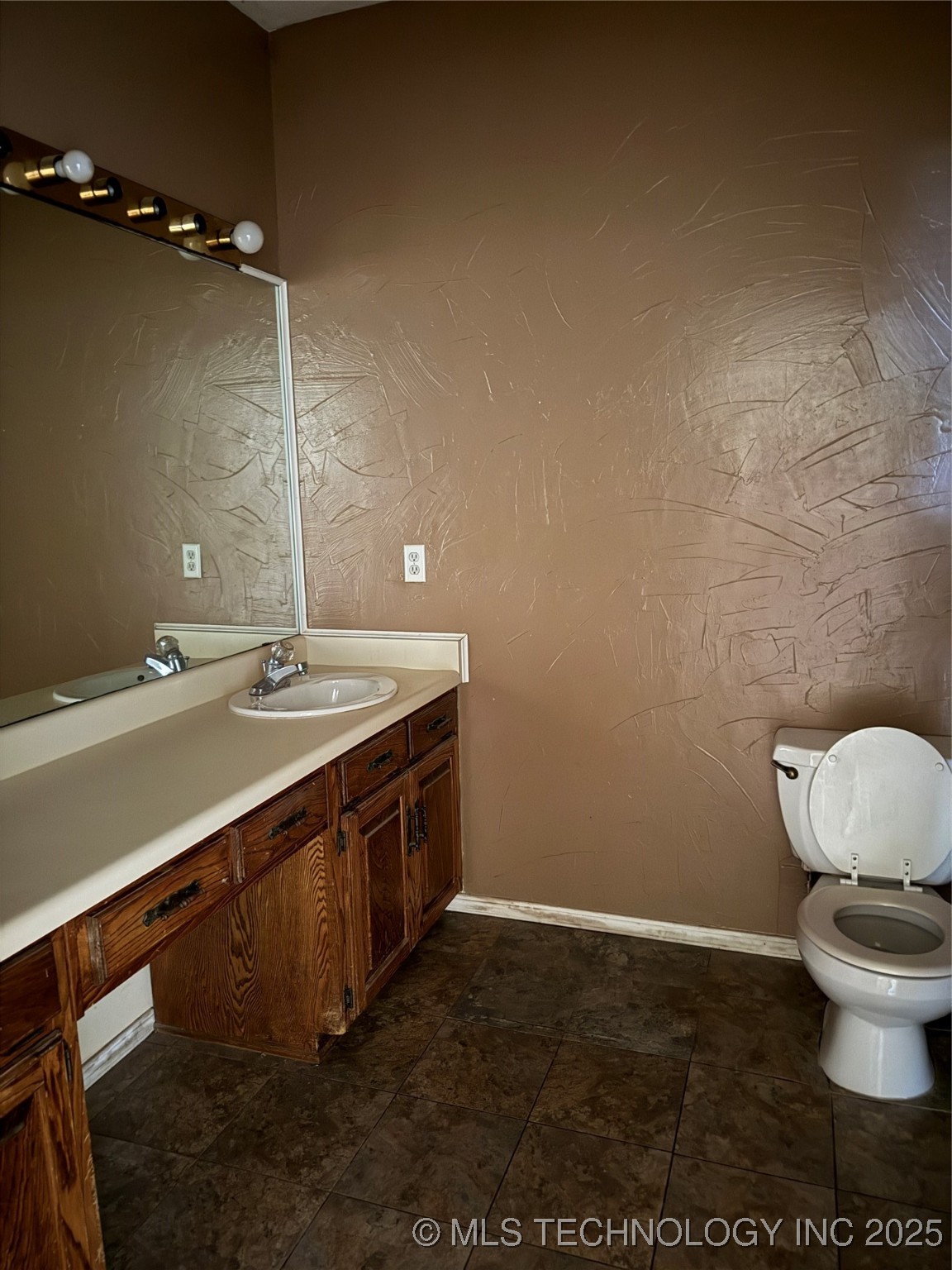 608 S 30th Street Property Photo 5