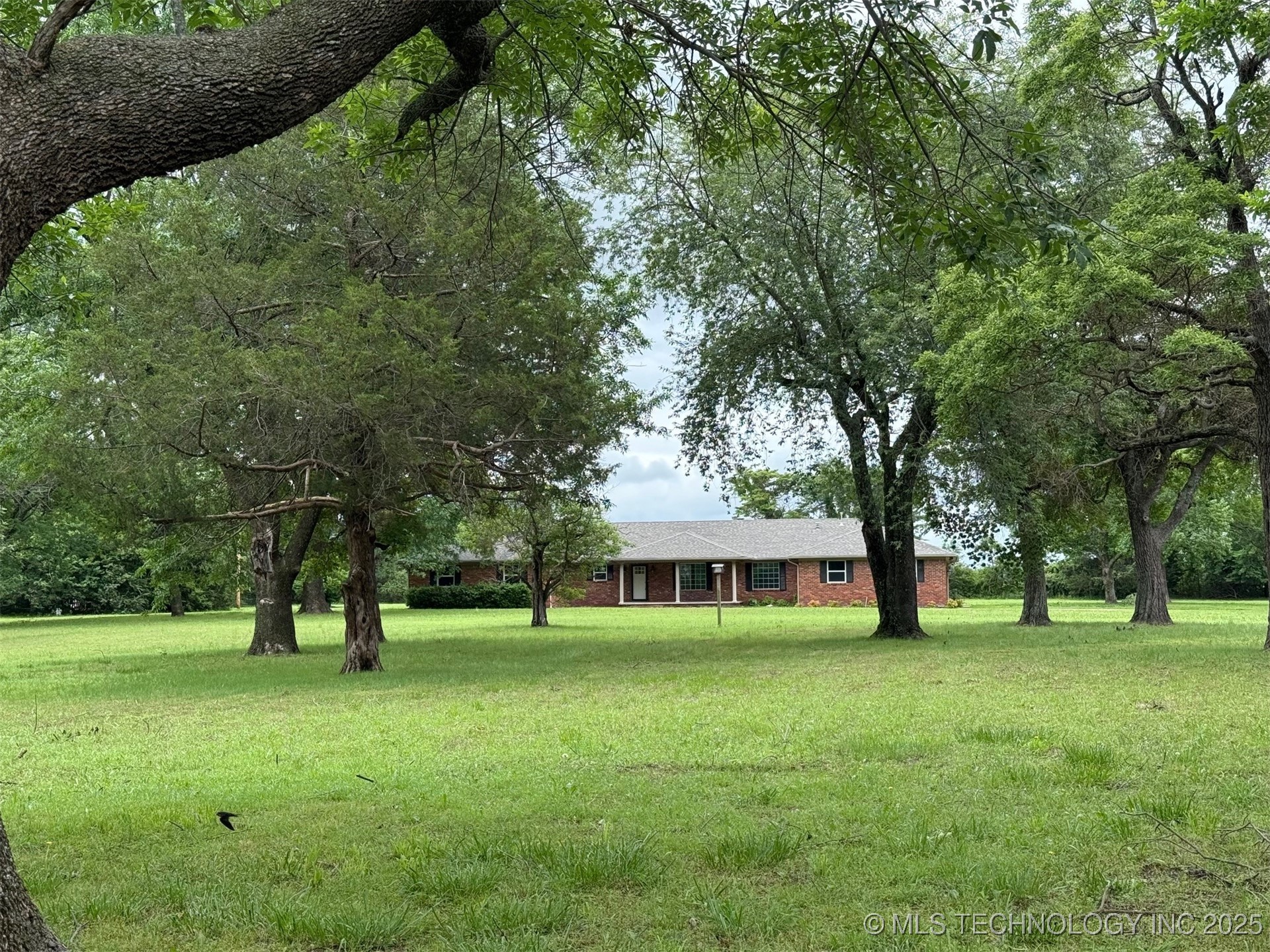 1314 Jordan Lane Property Photo 1