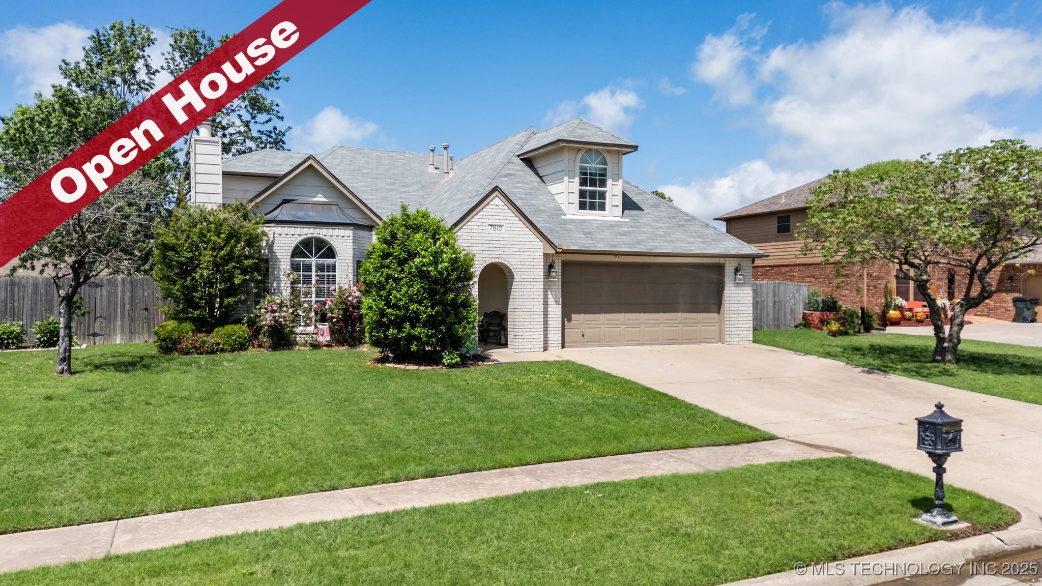 Double Oaks Real Estate Listings Main Image