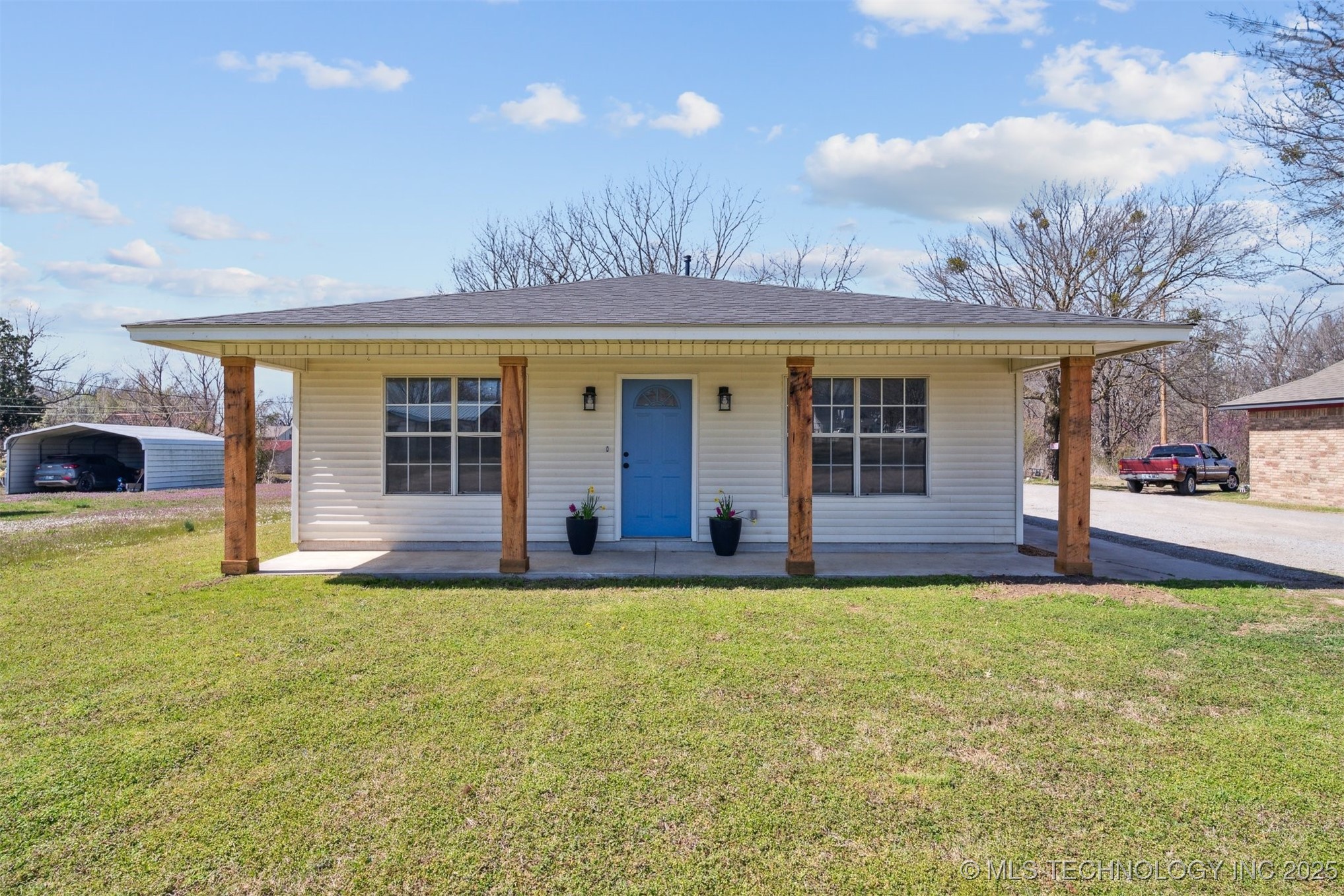 112 S Elliott Street Property Photo