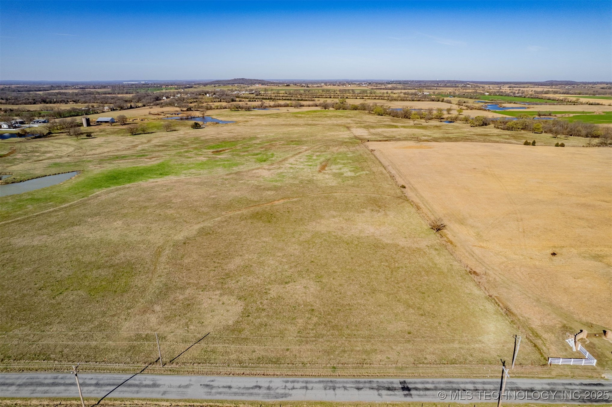 31304 S 4250 Road Property Photo 8