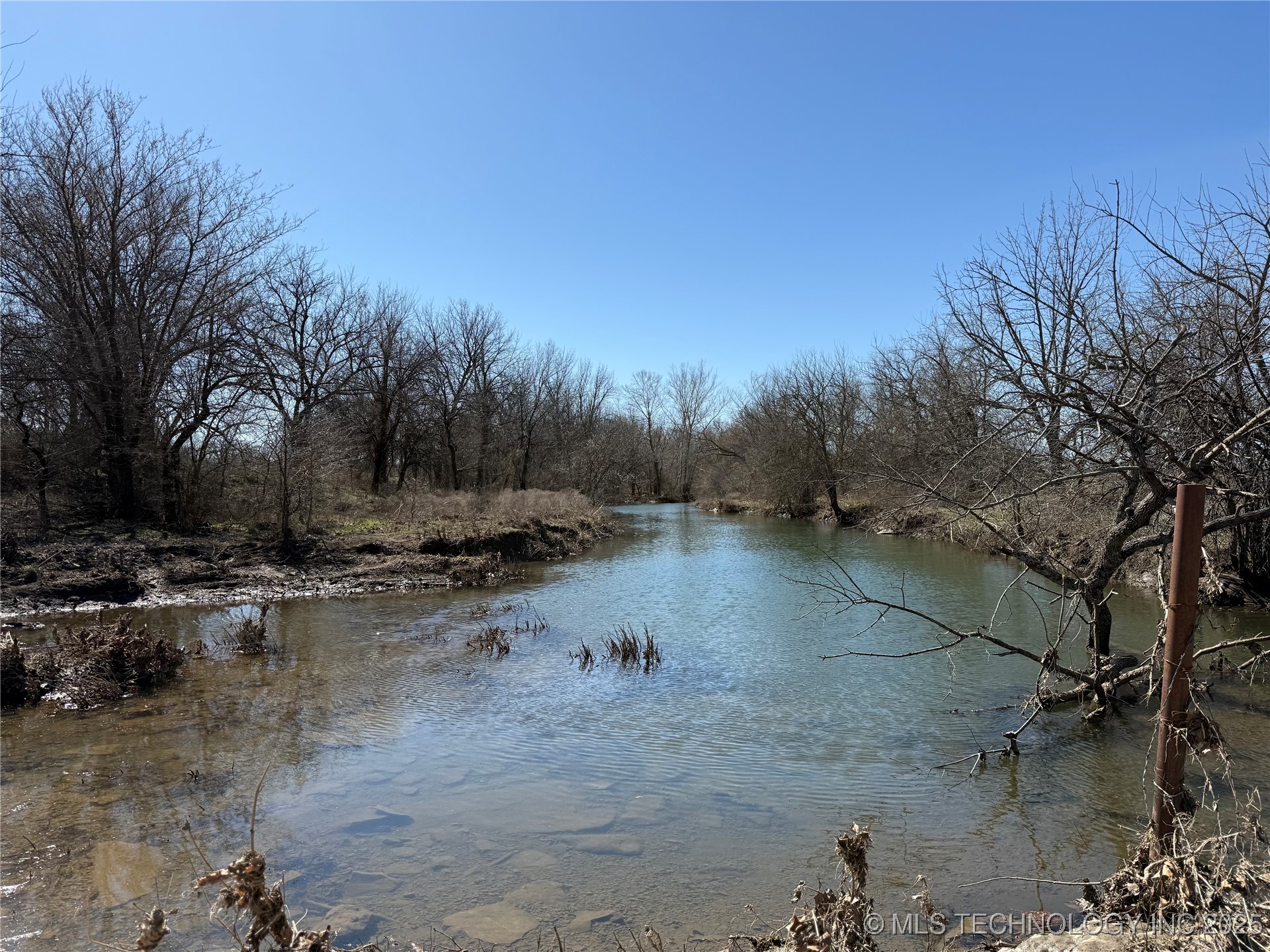 4390 Road Property Photo