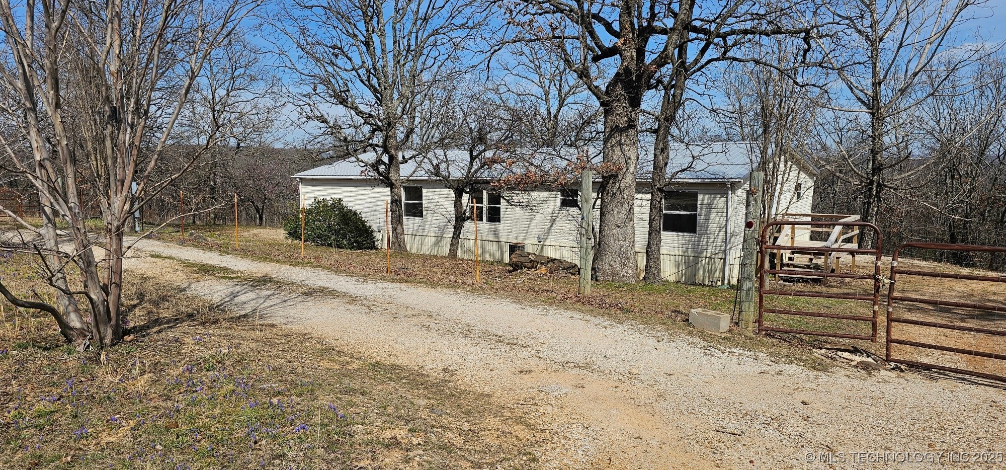100989 S 4533 Road W Property Photo