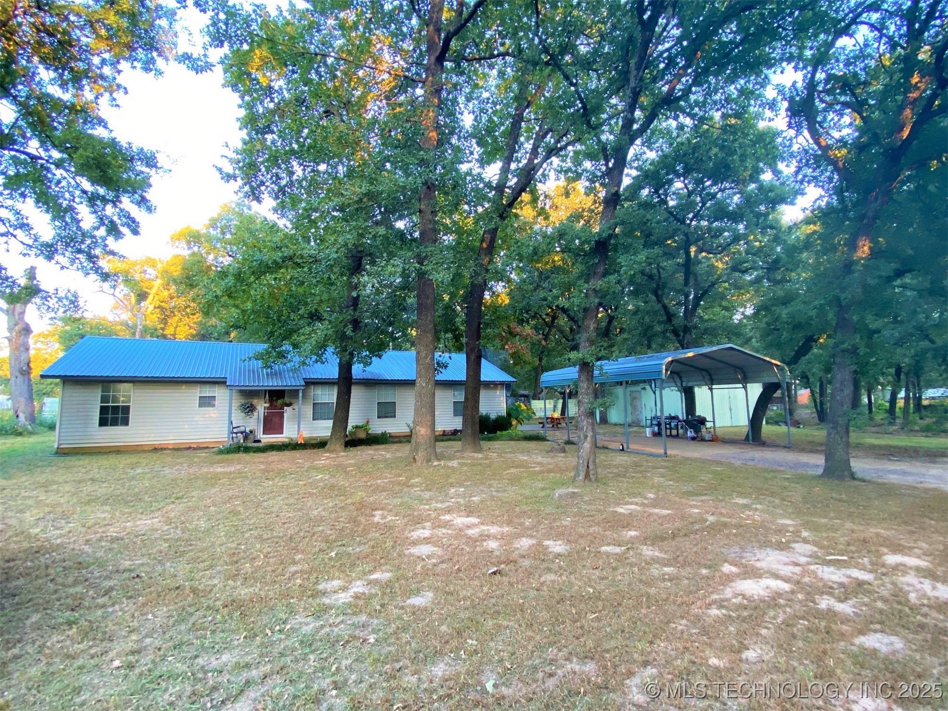 4110 Derrick Street Property Photo