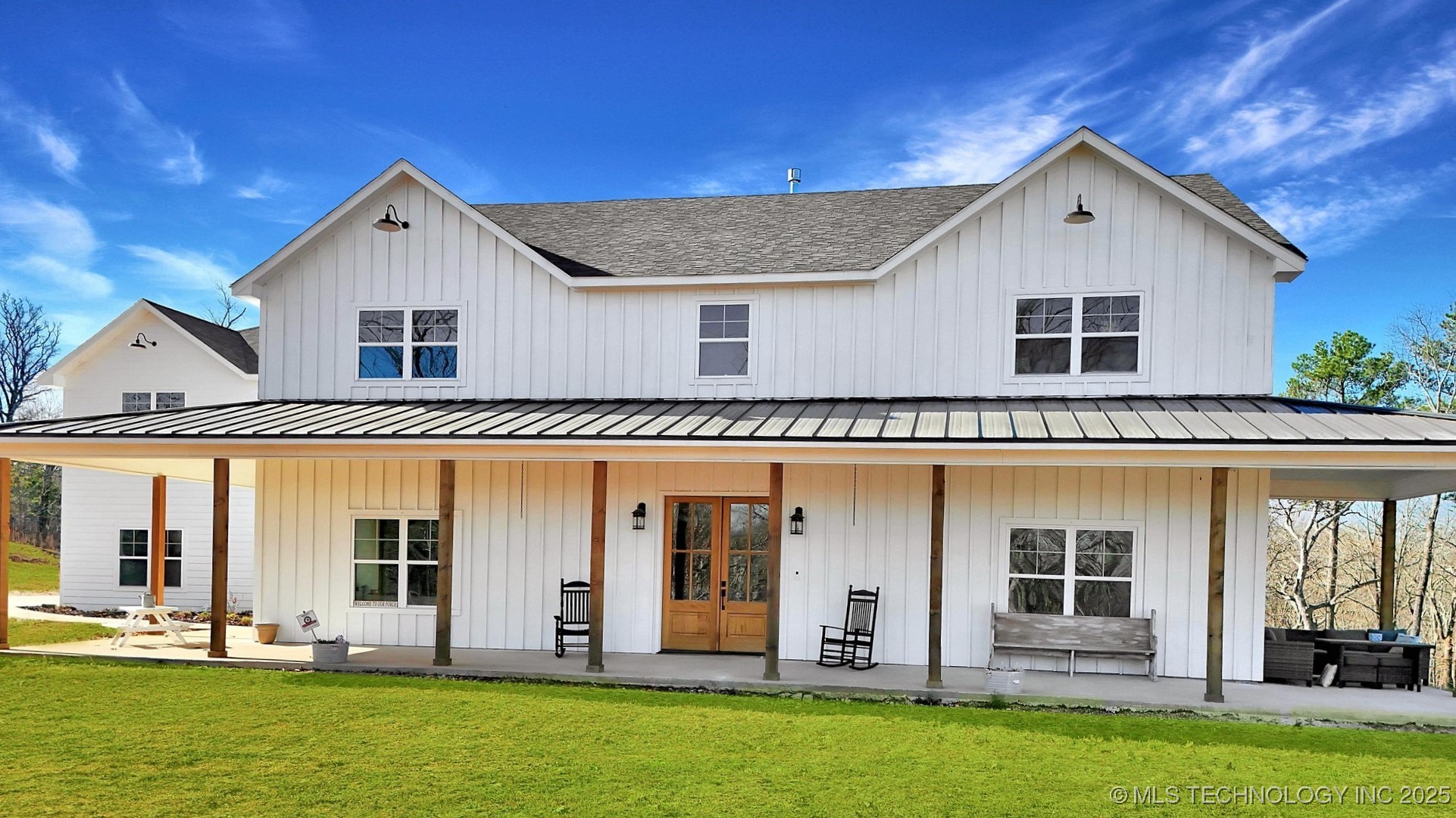 11457 N 510 Road Property Photo