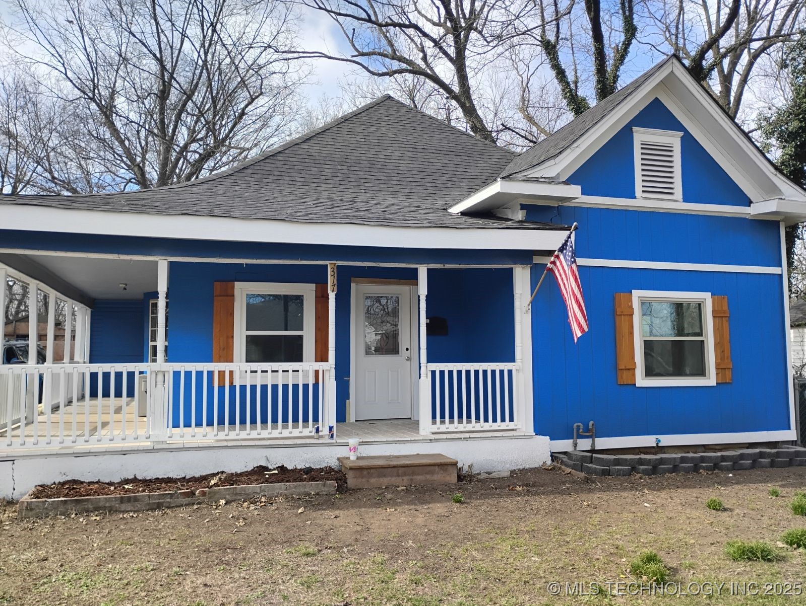 317 Kankakee Property Photo