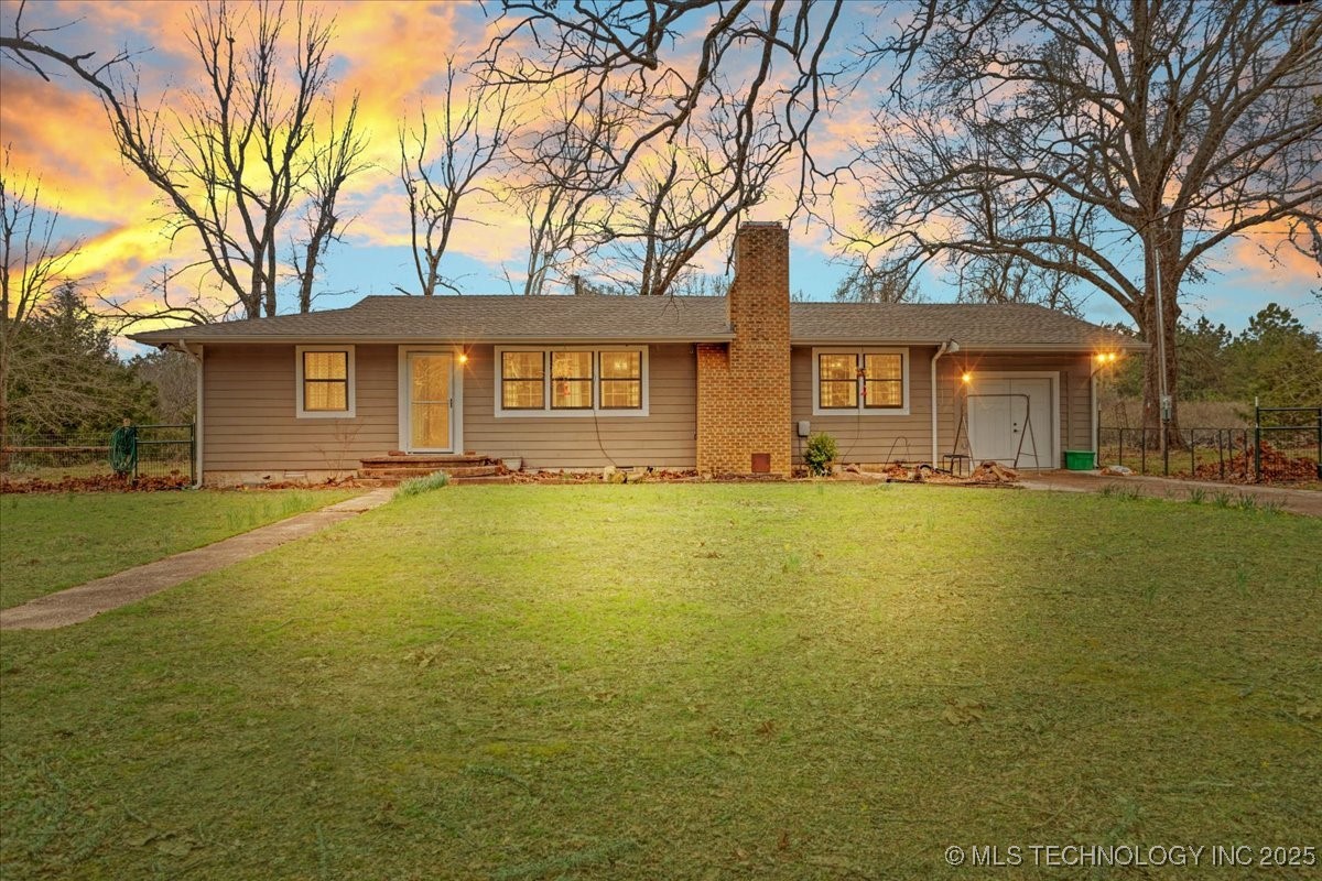 420722 E 1920 Road Property Photo
