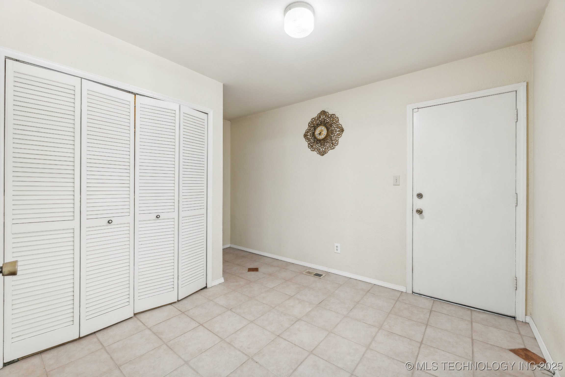 6506 E 99th Street Property Photo 14