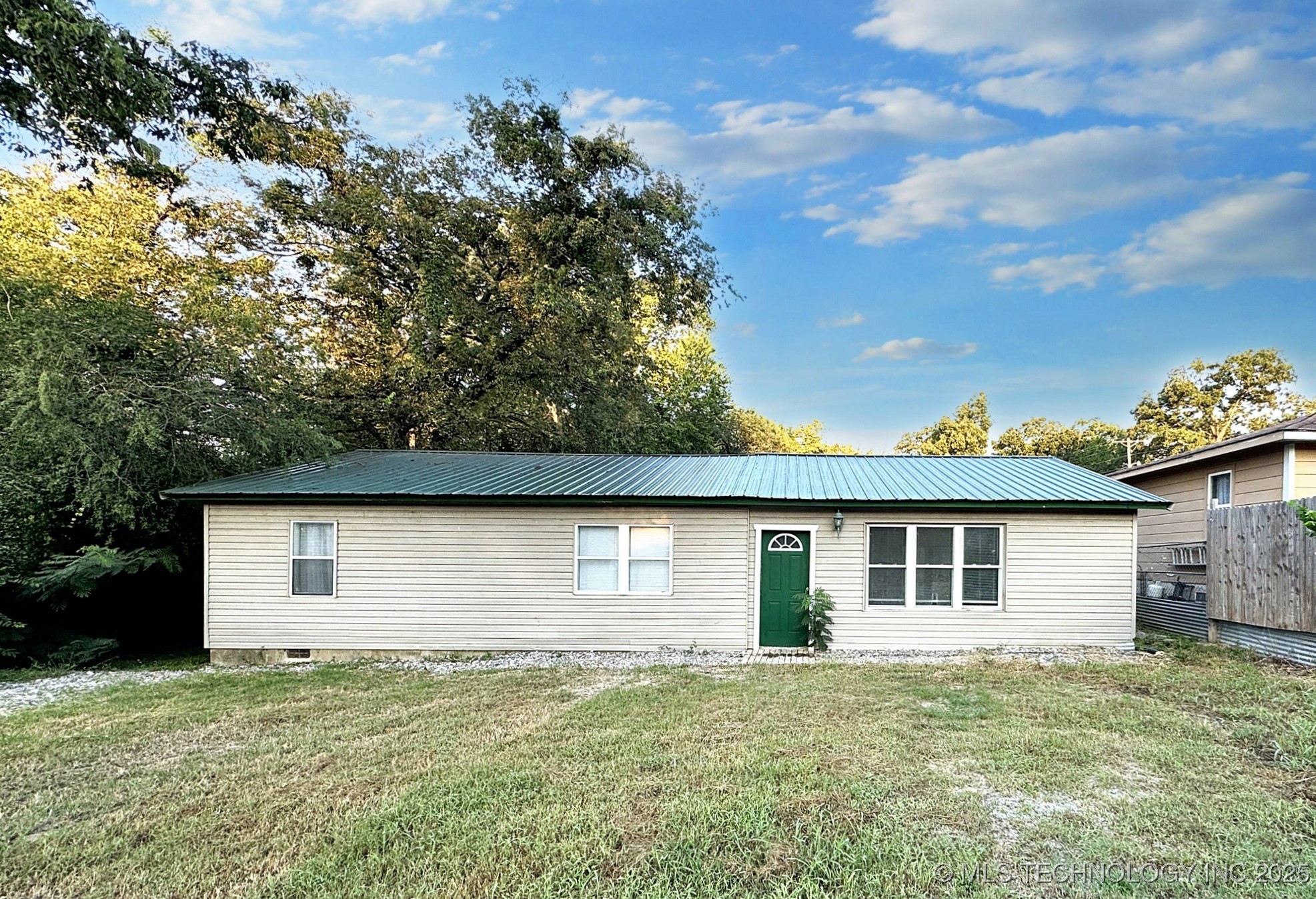 111 N Logan Drive Property Photo